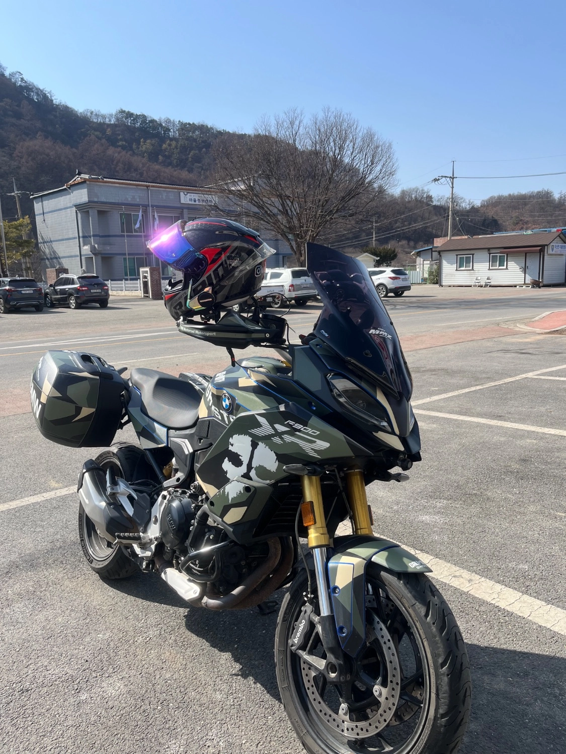 BMW F 900 XR 2023 화이트 사진 2