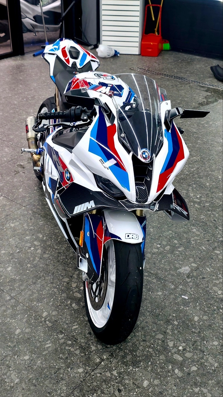 BMW S 1000 RR 2025 화이트