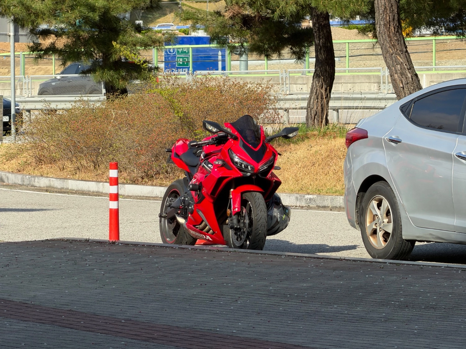 혼다 CBR 650 R MT 2022 실버