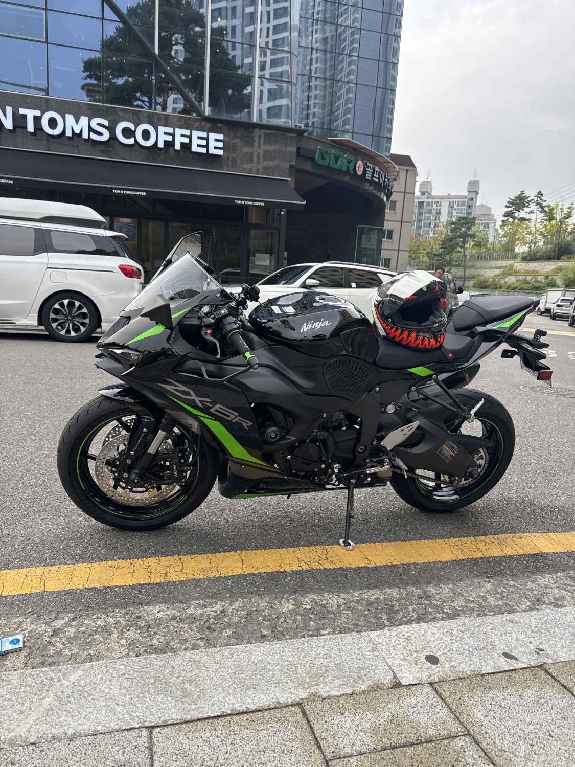 가와사키 닌자 ZX-6R thumb 2