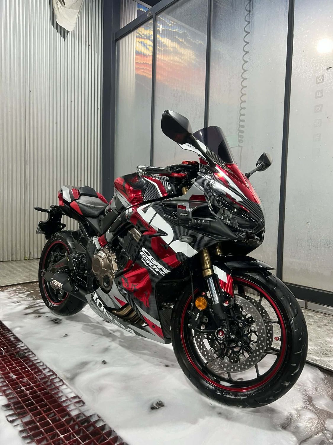 혼다 CBR 650 R MT main