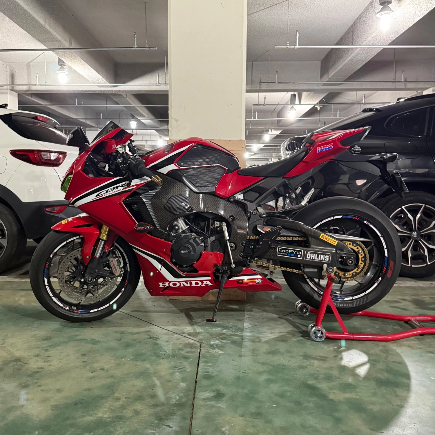 혼다 CBR 1000 RR 2019 레드 사진 1