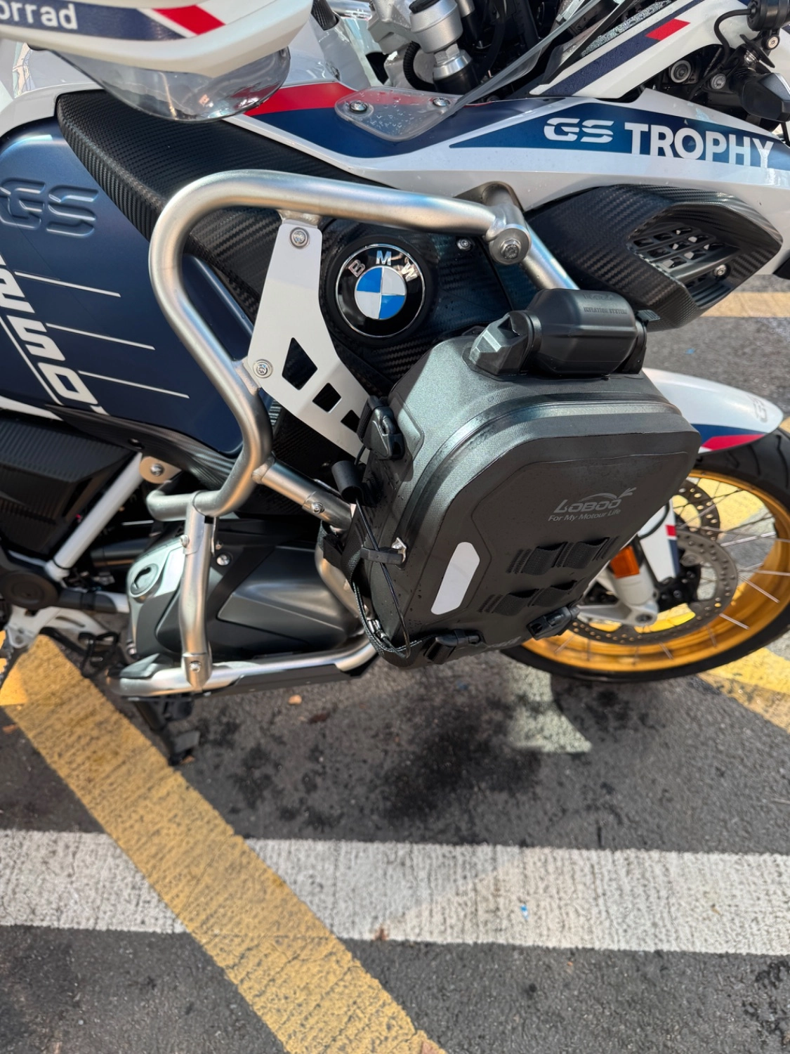 BMW R 1250 GS 어드벤처 2023 화이트 사진 6