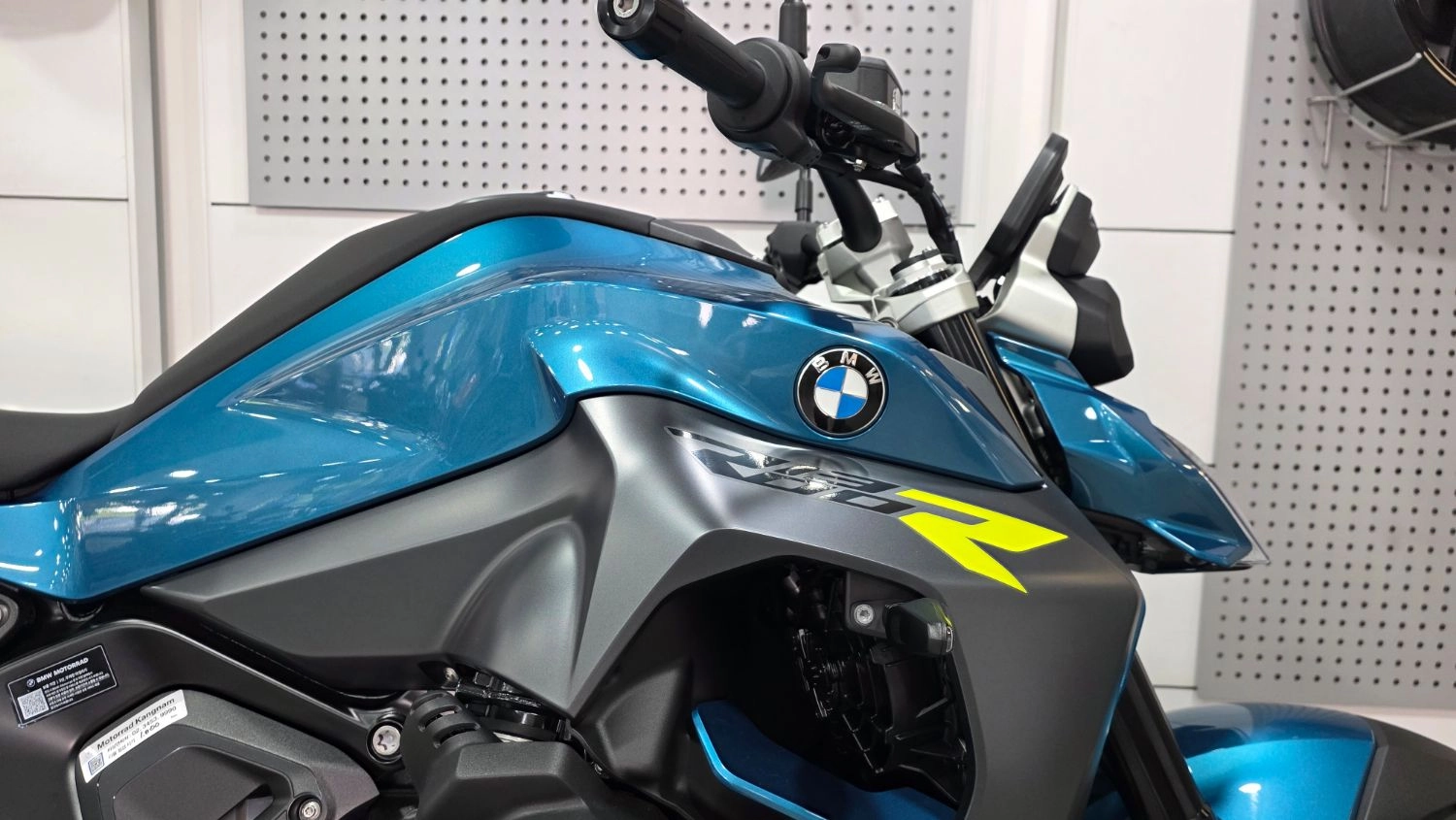 BMW R 1300 R 2026 블루 사진 7
