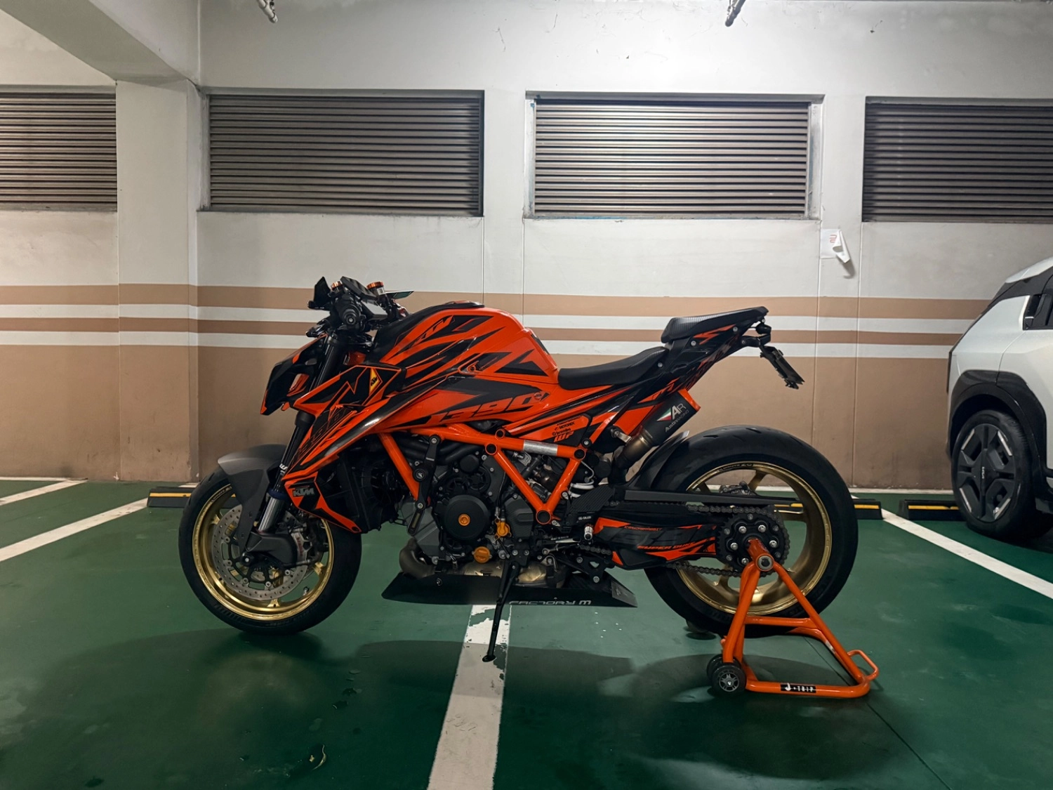 KTM 1390 슈퍼듀크 R EVO 2024 레드