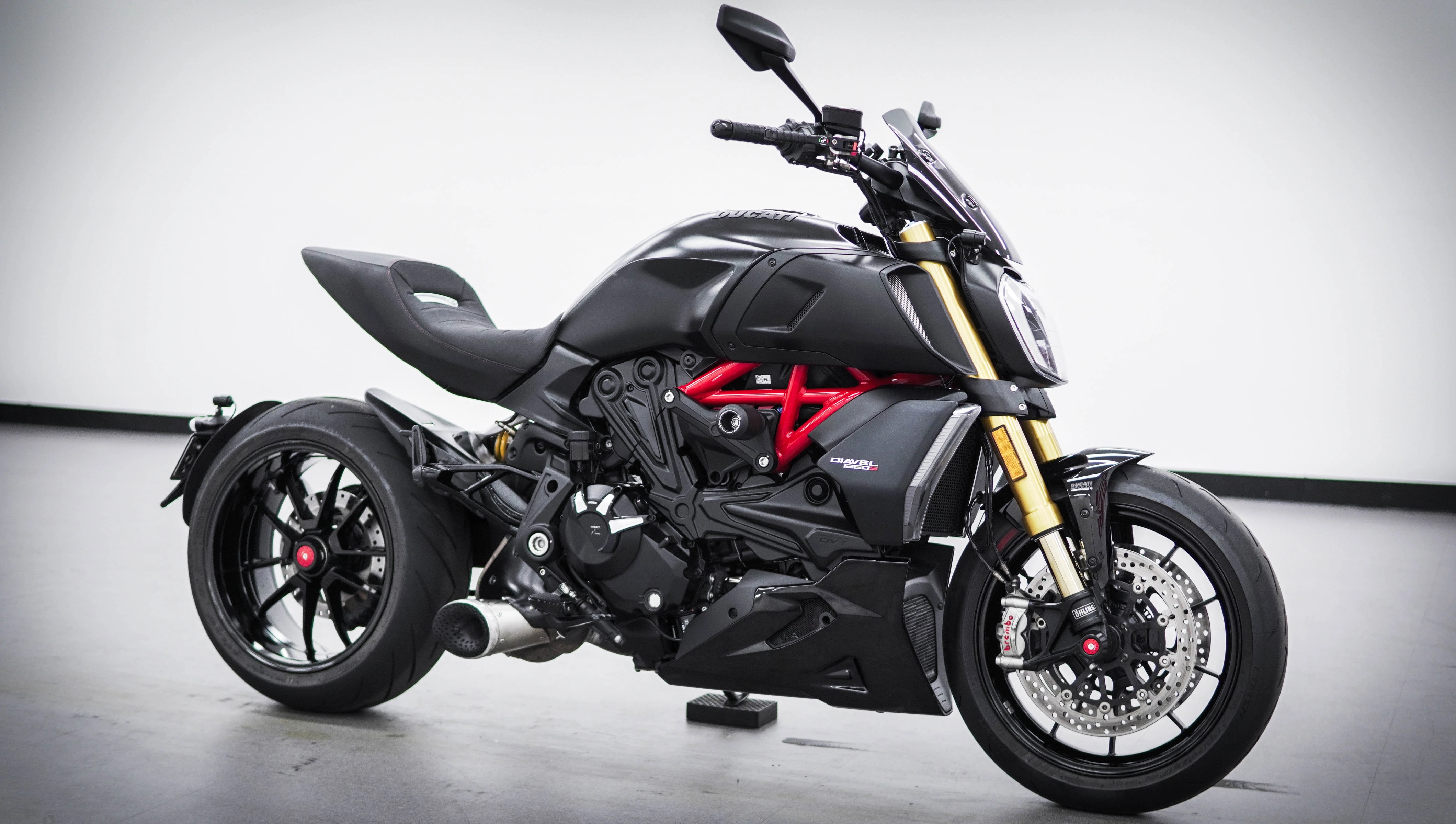 두카티 디아벨 1260 S 2020 블랙