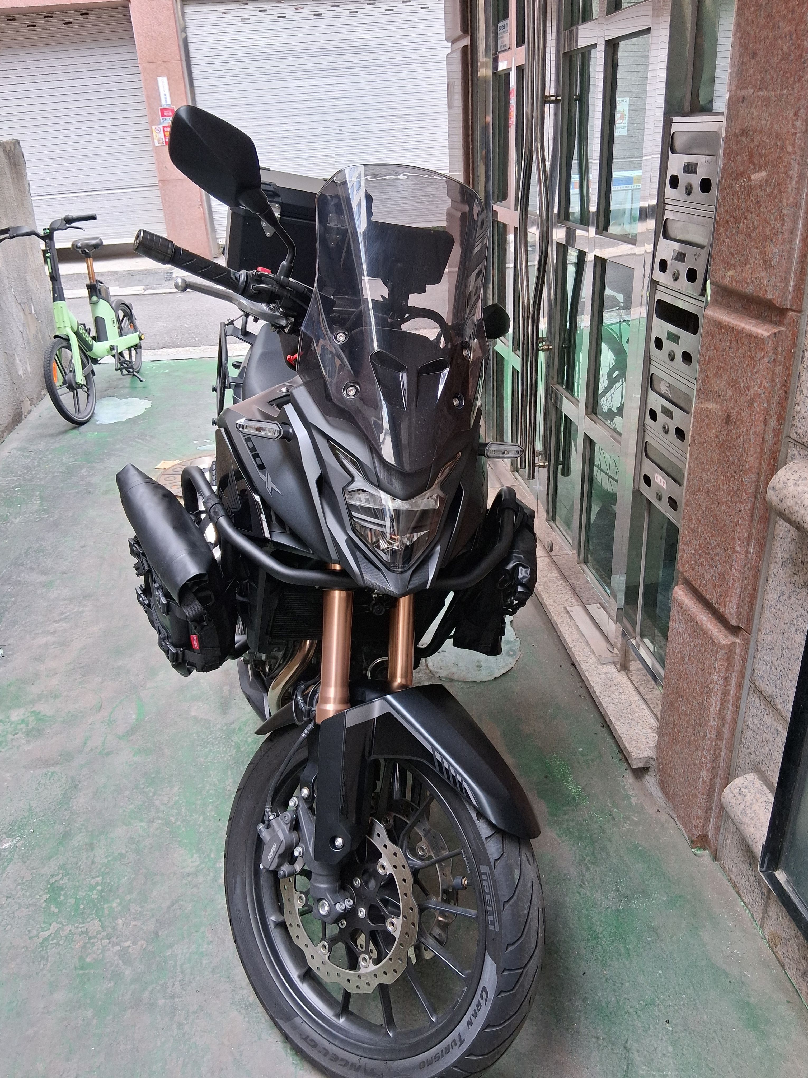 혼다 CB 500 X more