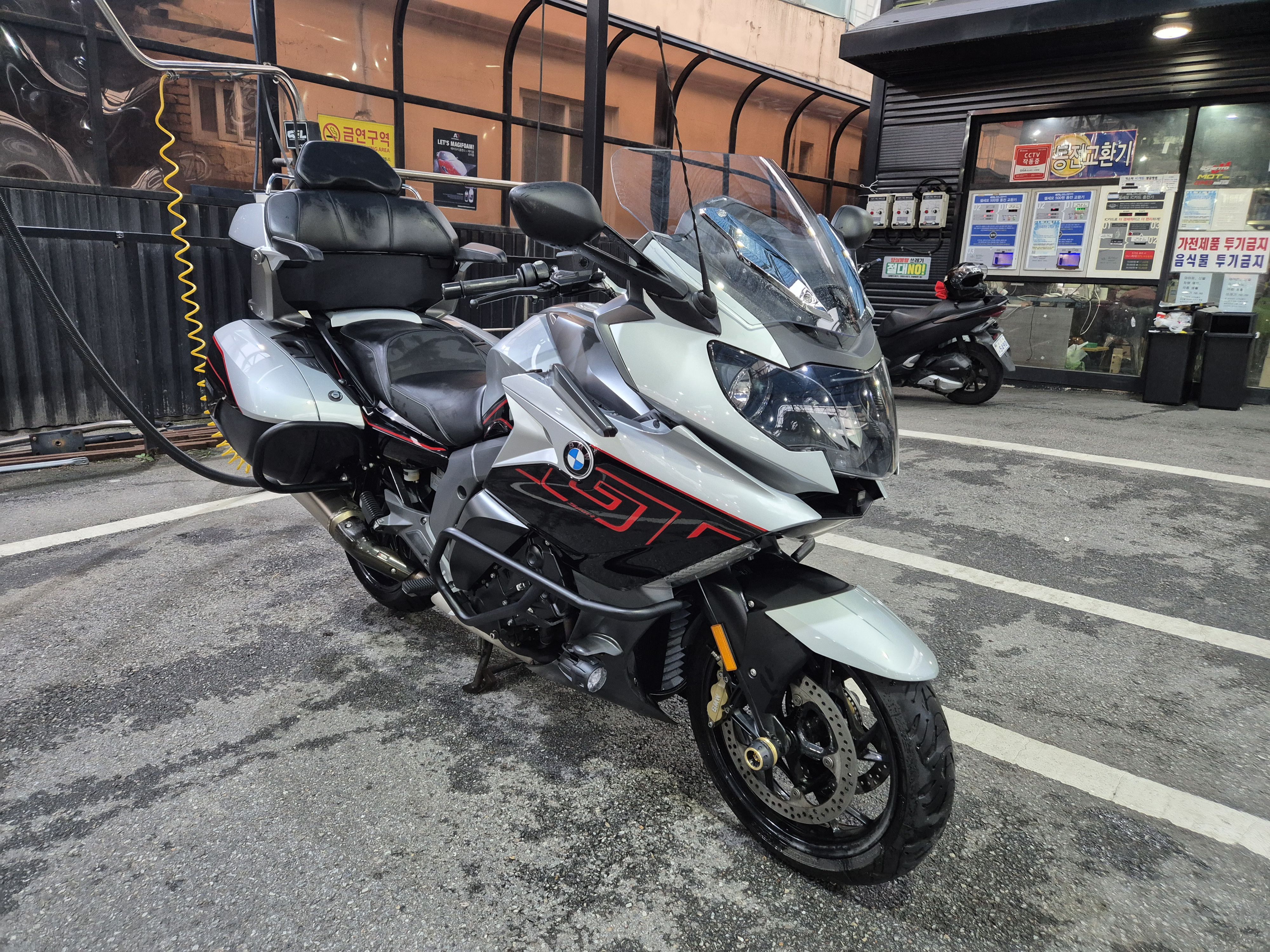 BMW K 1600 GT 2019 화이트 사진 2