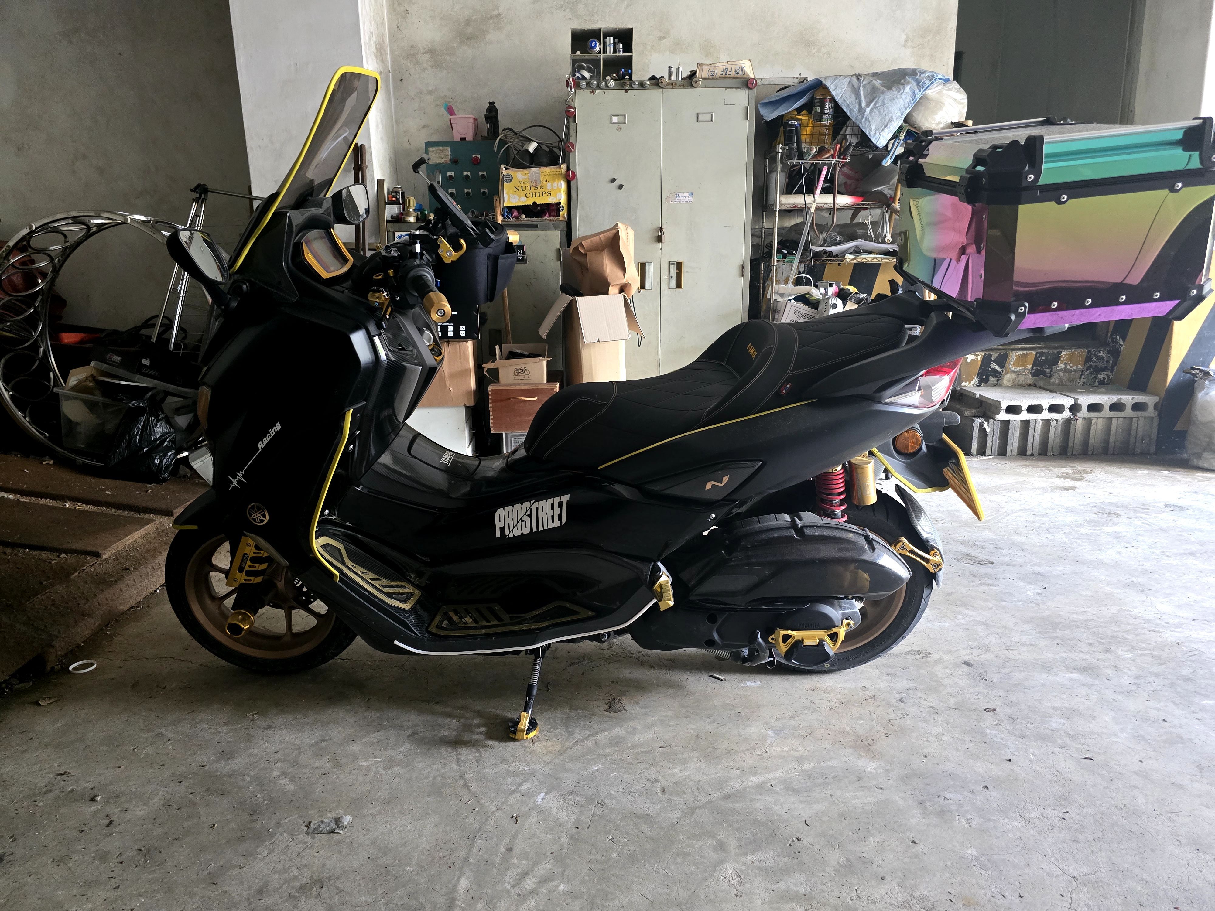 야마하 NMAX 125 more