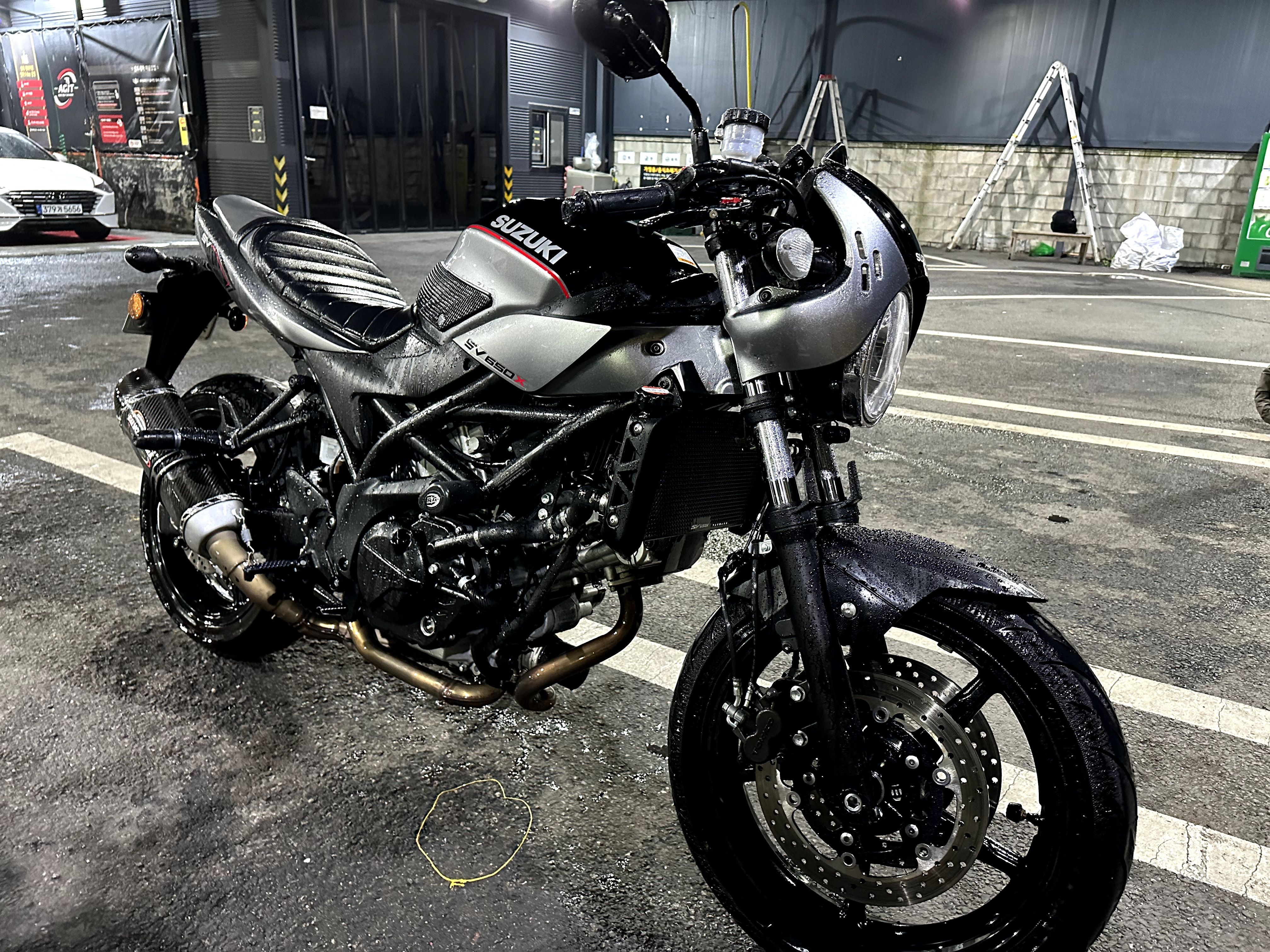 스즈키 SV 650 X more