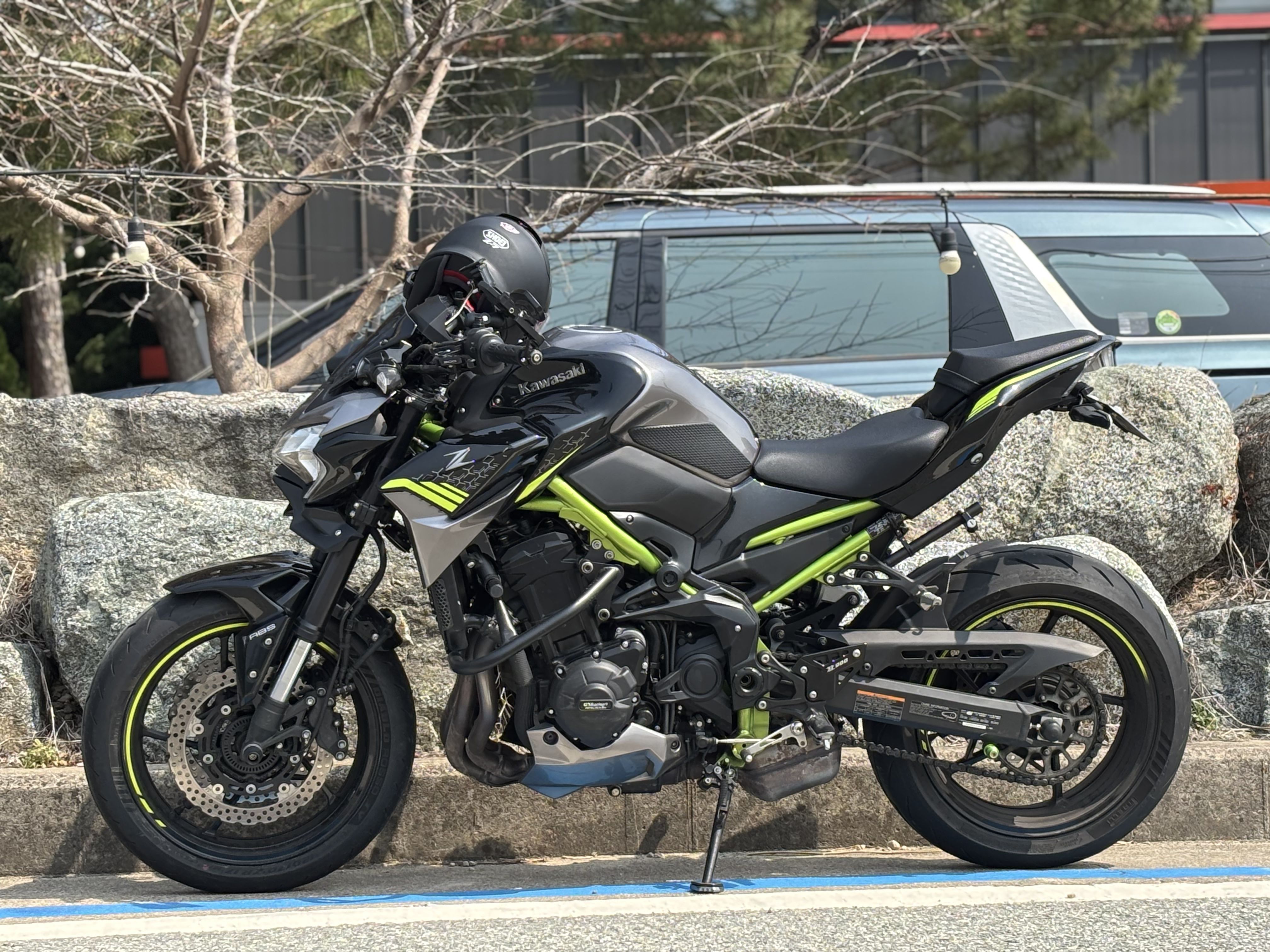 가와사키 Z 900 more