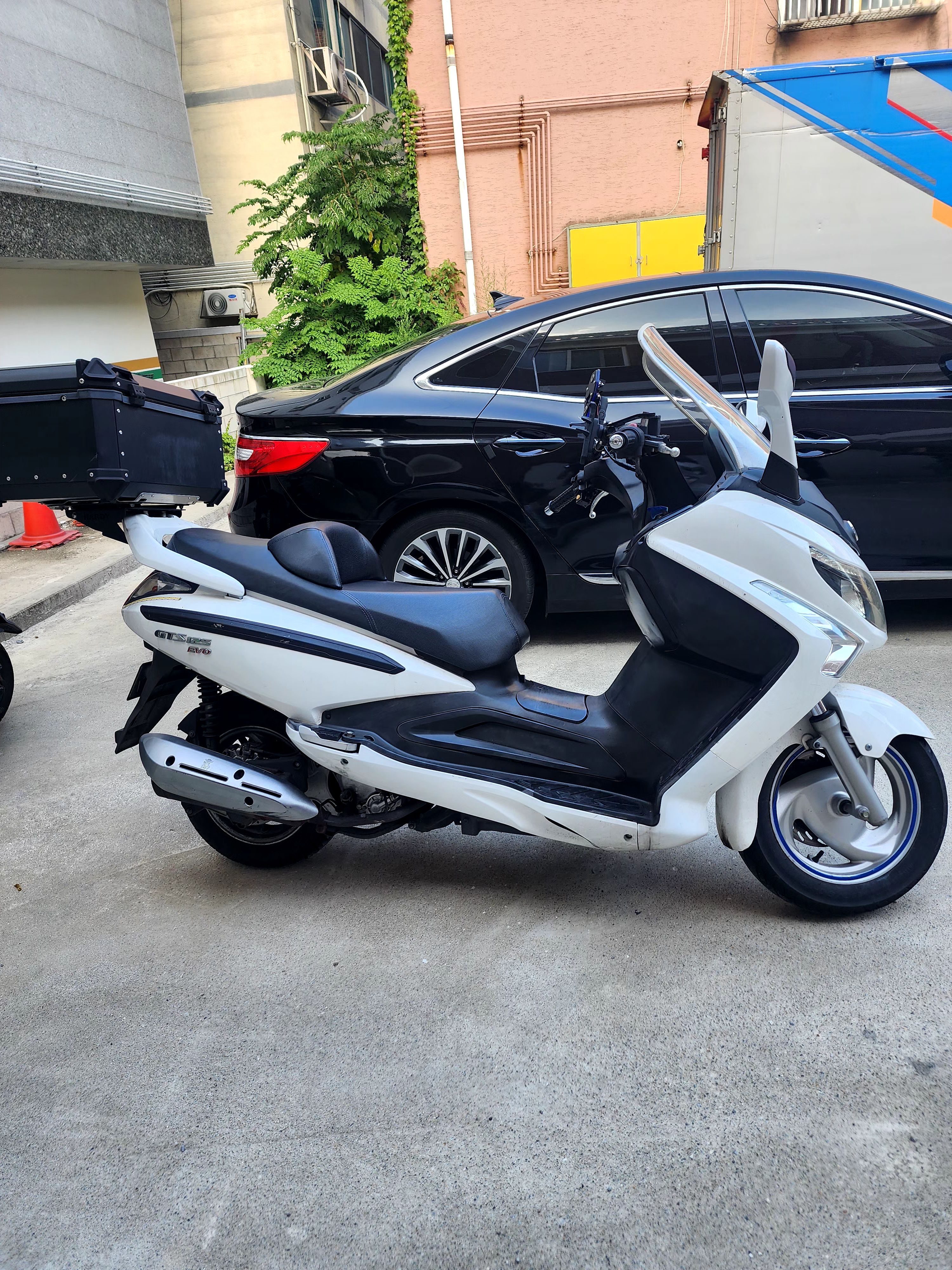 SYM 보이져 125 EVO thumb 2