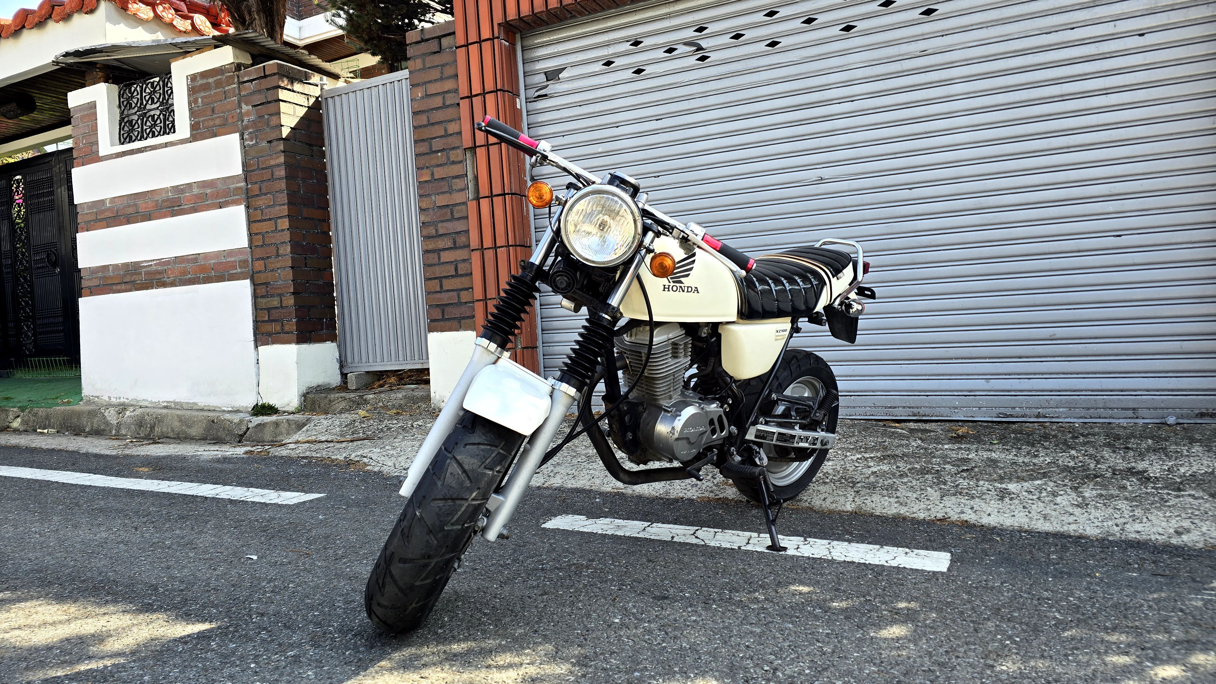 혼다 XZ 100 thumb 2