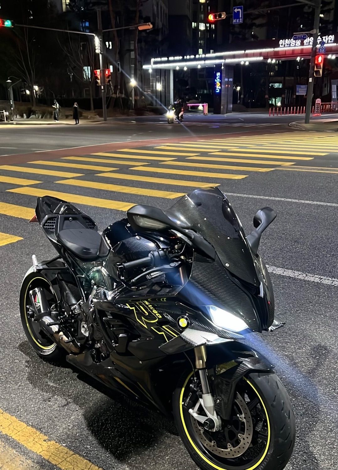 BMW S 1000 RR 2021 블랙 사진 3