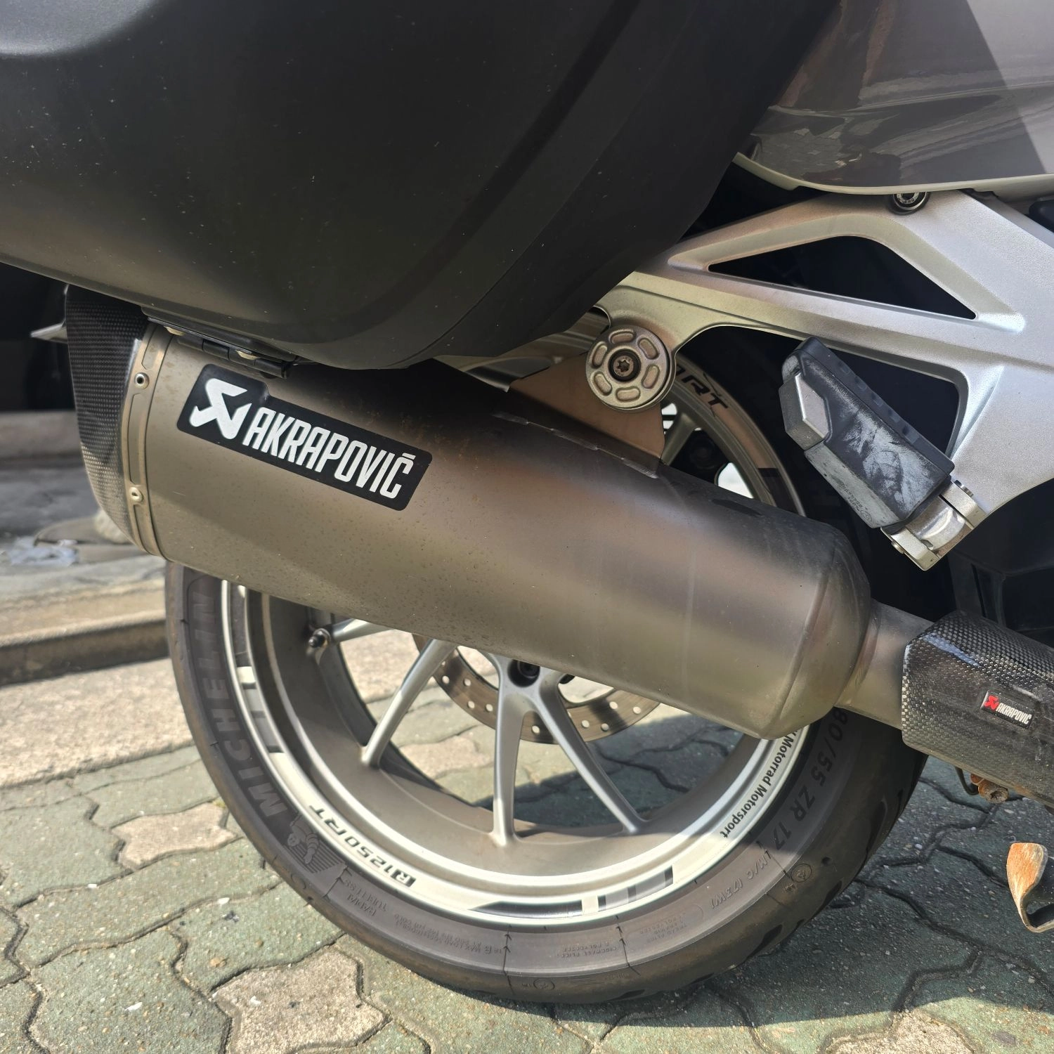 BMW R 1250 RT 2023 블랙 사진 8