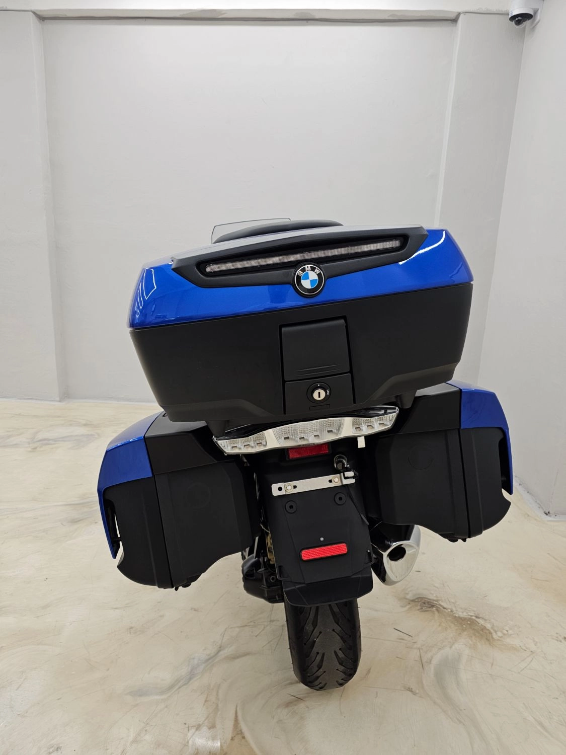 BMW R 1250 RT 2023 블루 사진 7