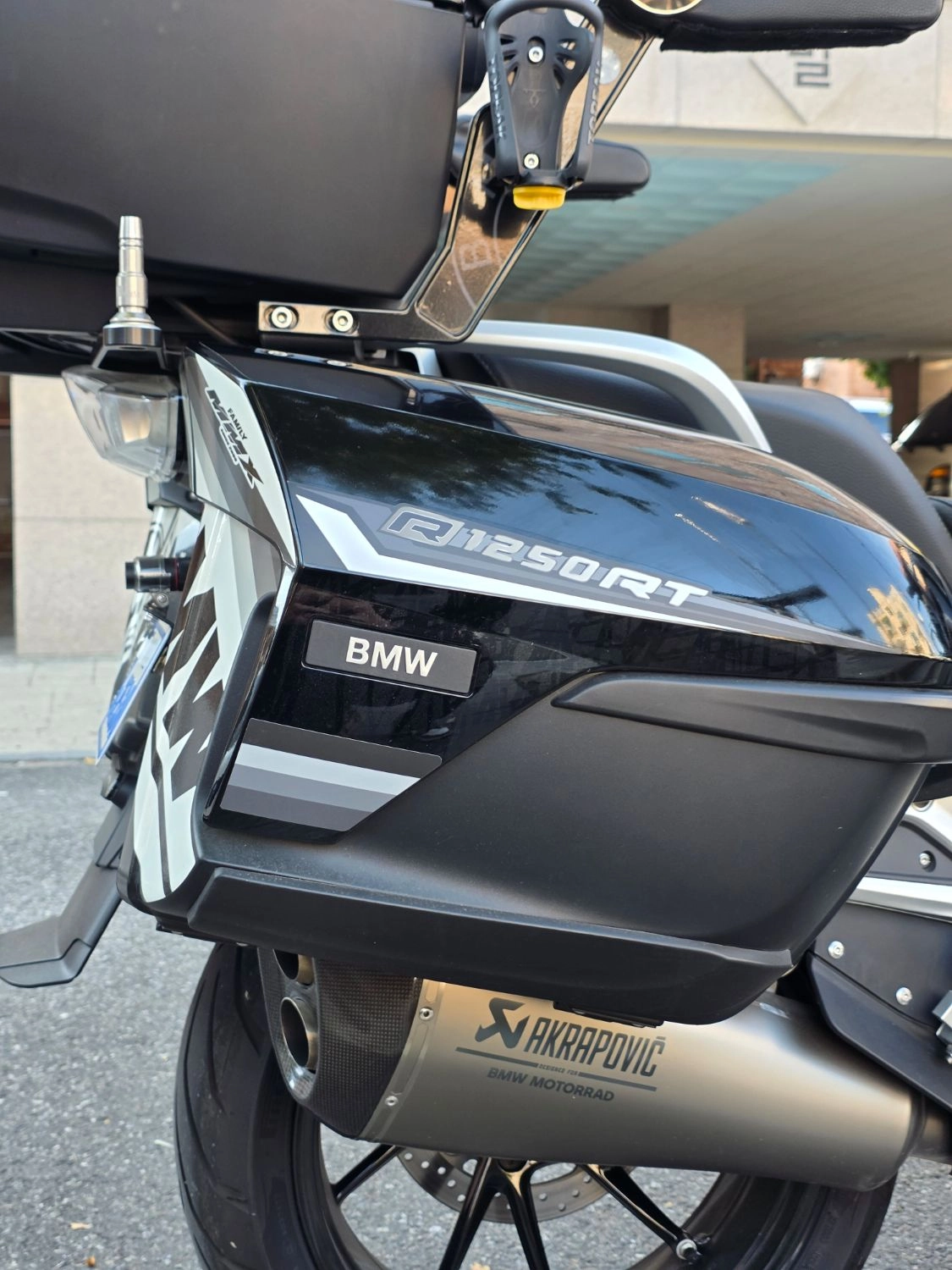 BMW R 1250 RT 2023 블랙 사진 7