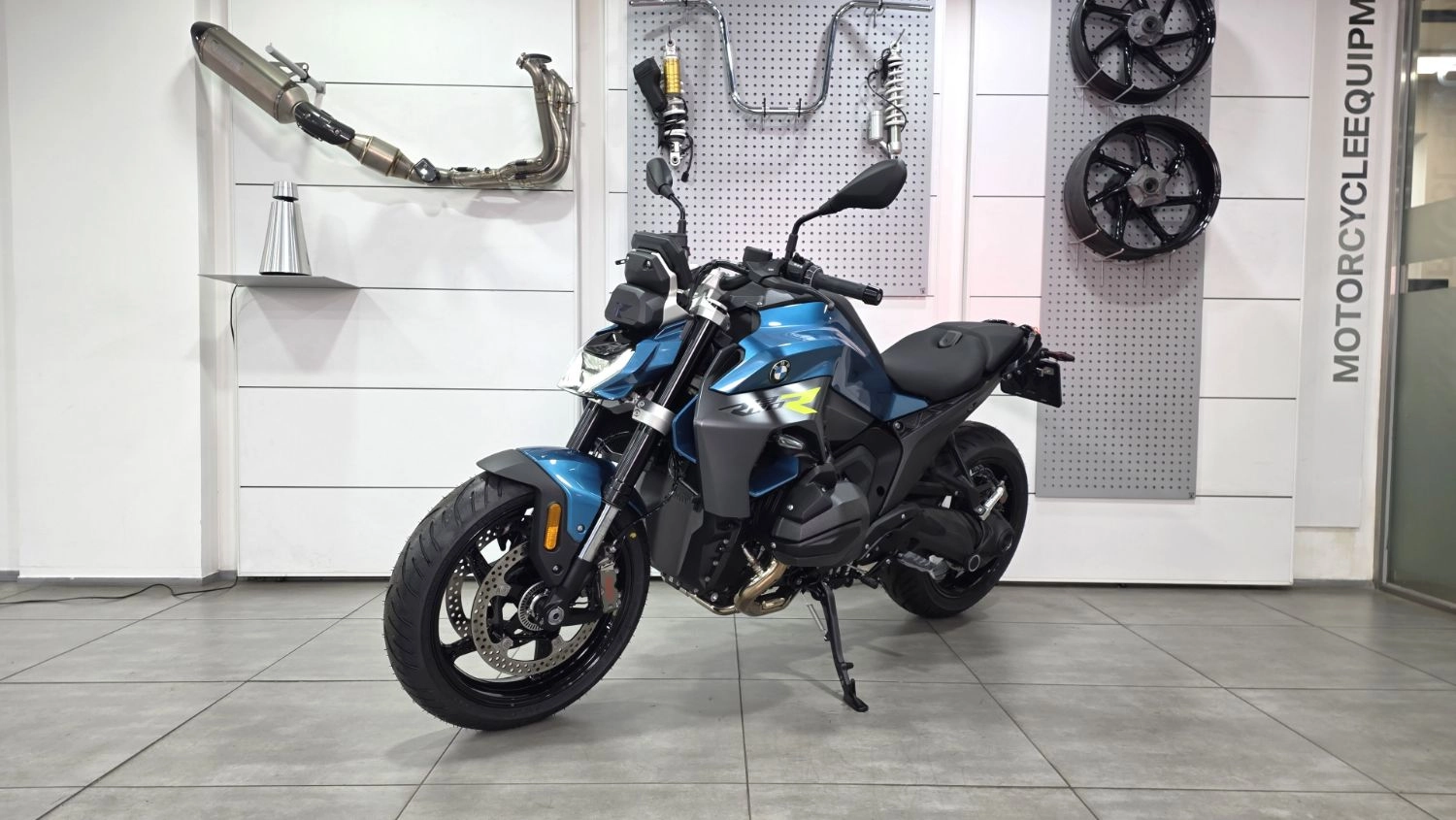 BMW R 1300 R 2026 블루 사진 1