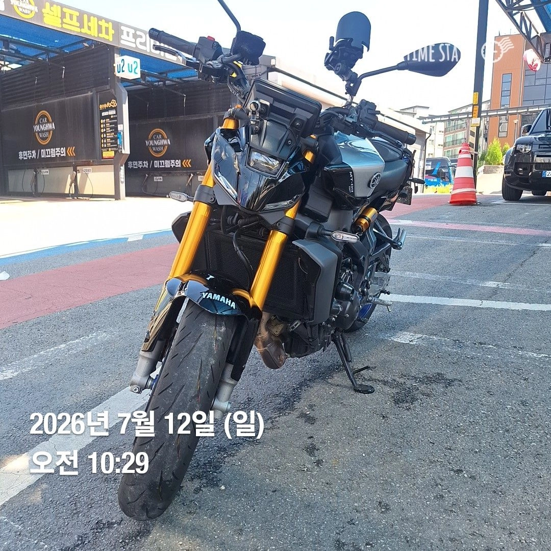 야마하 MT 09 SP 2024 블랙 사진 1