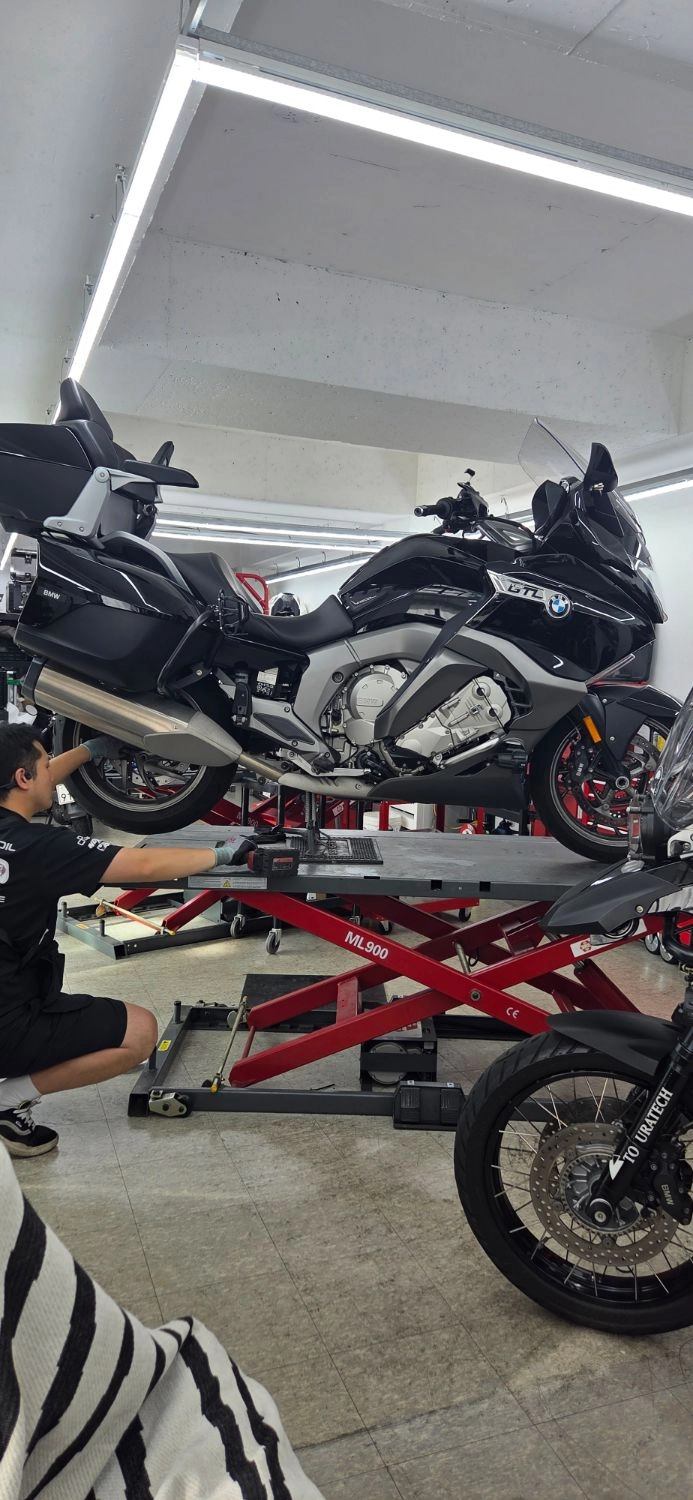 BMW K 1600 GTL 2024 청록 사진 6