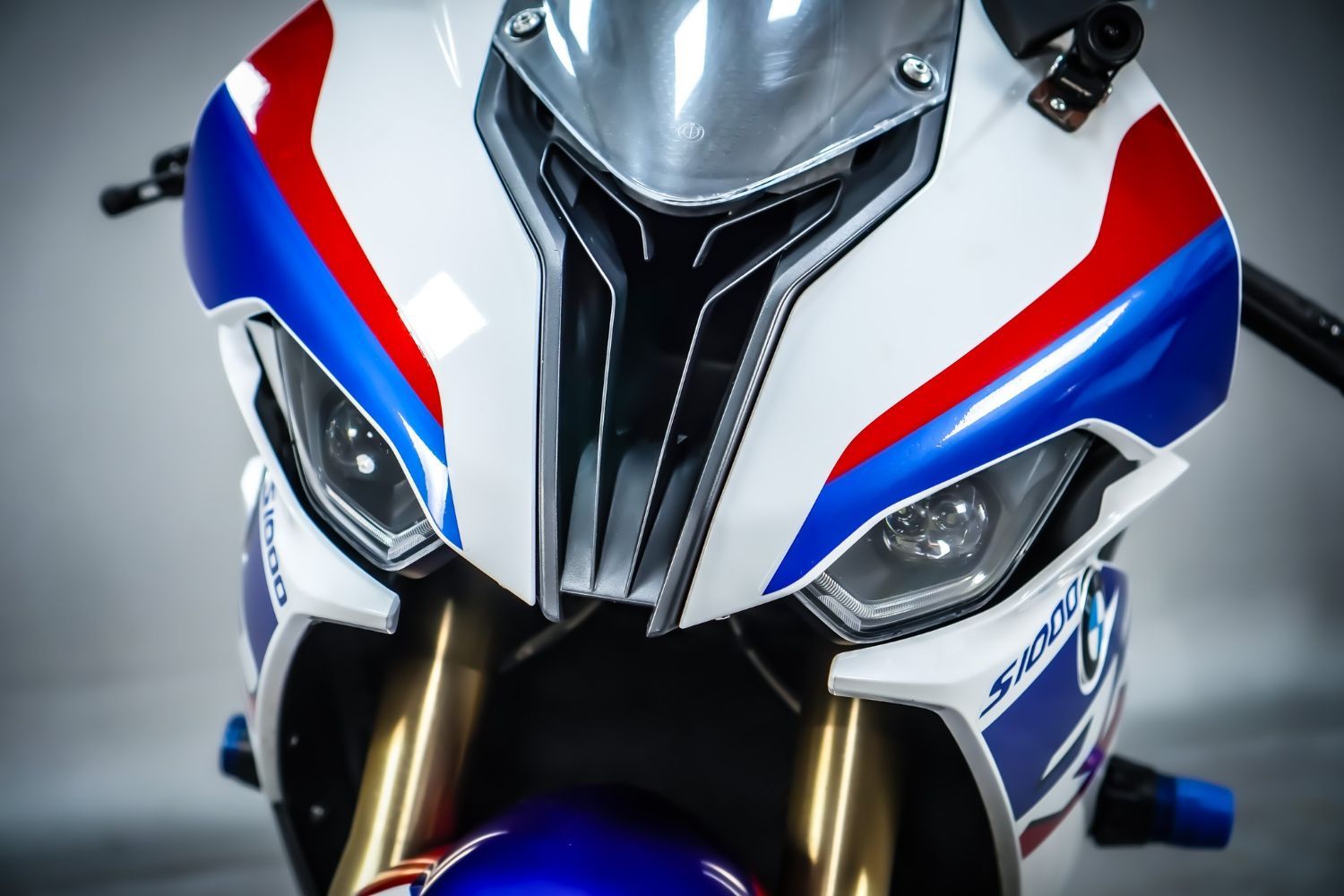 BMW S 1000 RR more