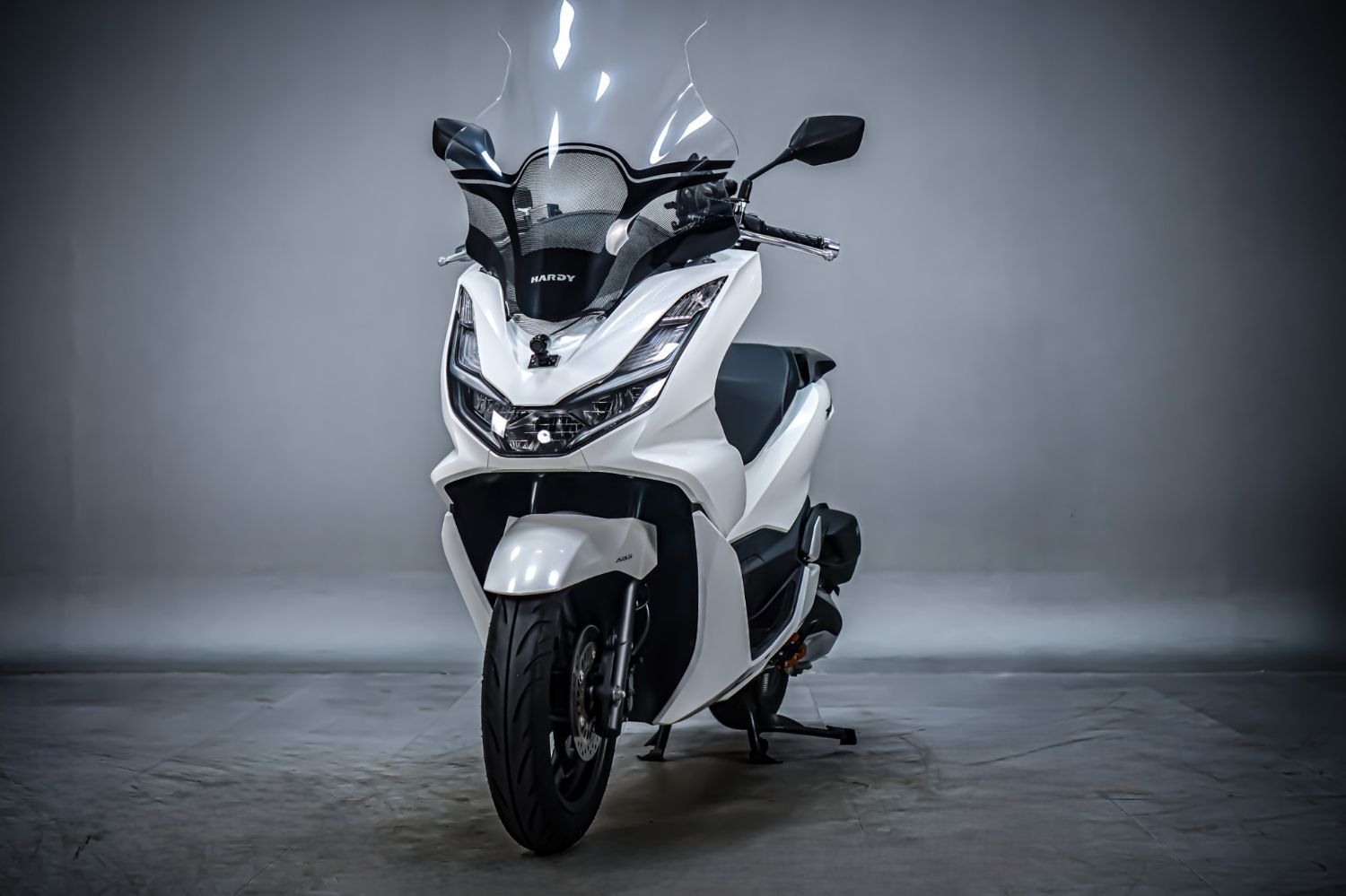 혼다 PCX 125 thumb 2