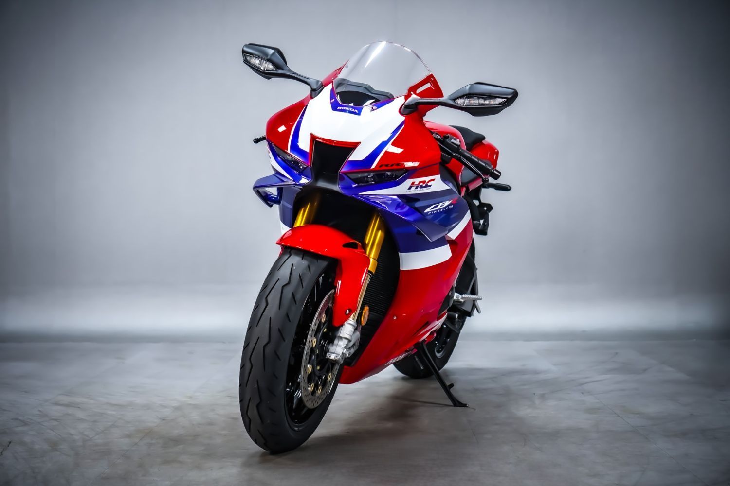 혼다 CBR 1000 RR-R 파이어블레이드 SP thumb 2