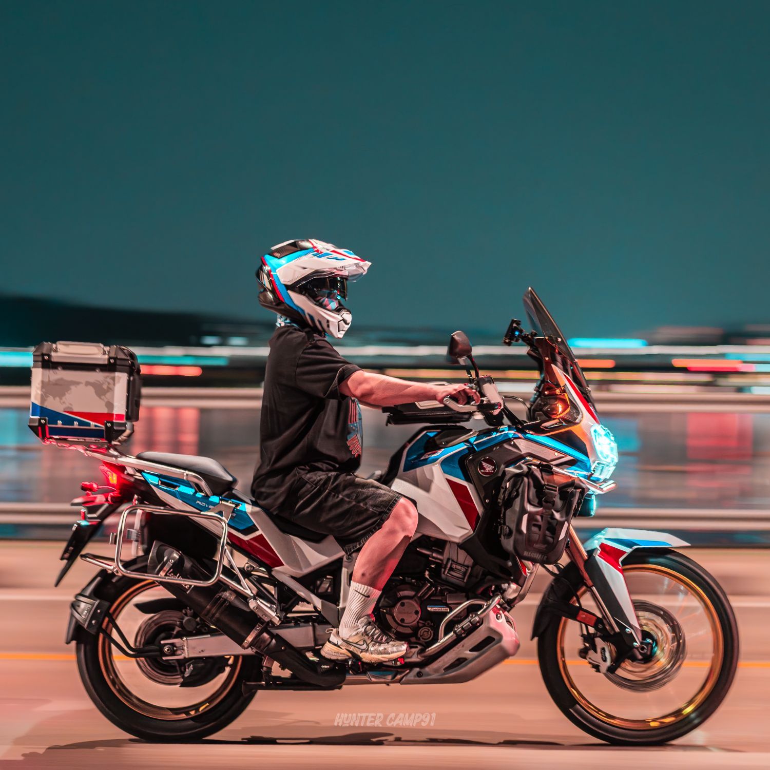 혼다 아프리카 트윈 CRF 1100 L 어드벤처 스포츠 ES DCT main