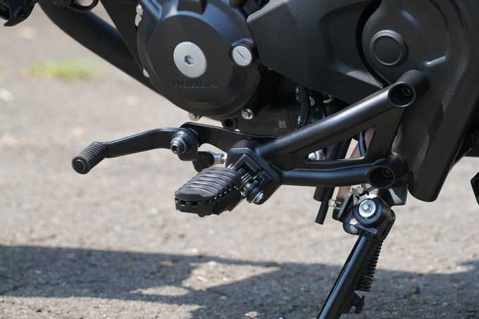 【ホンダ レブル250 E-Clutch 試乗記】”ノークラ化”を推し進める先導者出現19画像