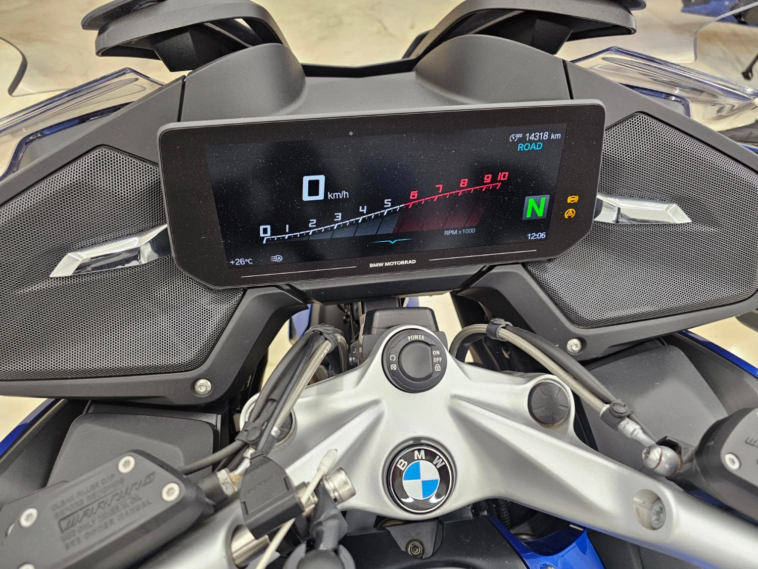 BMW R 1250 RT 2023 블루 사진 2