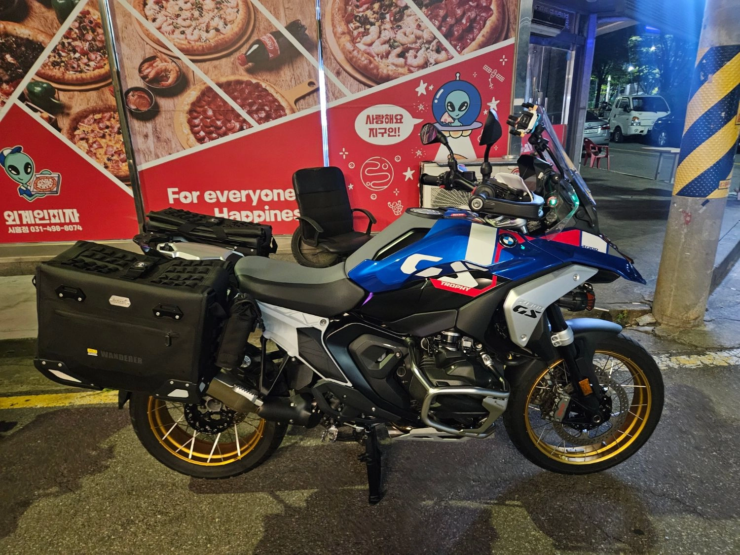 BMW R 1300 GS 2024 블랙 사진 4