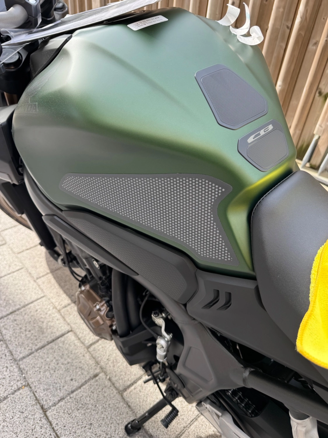 혼다 CB 650 R E-CLUTCH 2025 블랙 사진 6