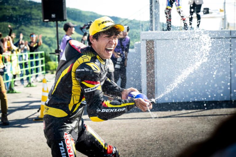 長島哲太｜【ファインダー越しに見た長島哲太×ダンロップの挑戦2026】鬼門の第3戦オートポリスで連続表彰台「こんなに成長した姿を見せることが出来て嬉しい」