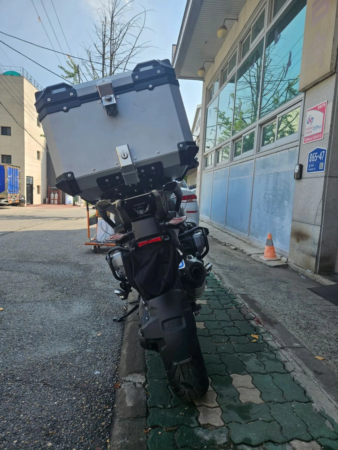 BMW R 1300 GS 2025 블루 사진 5