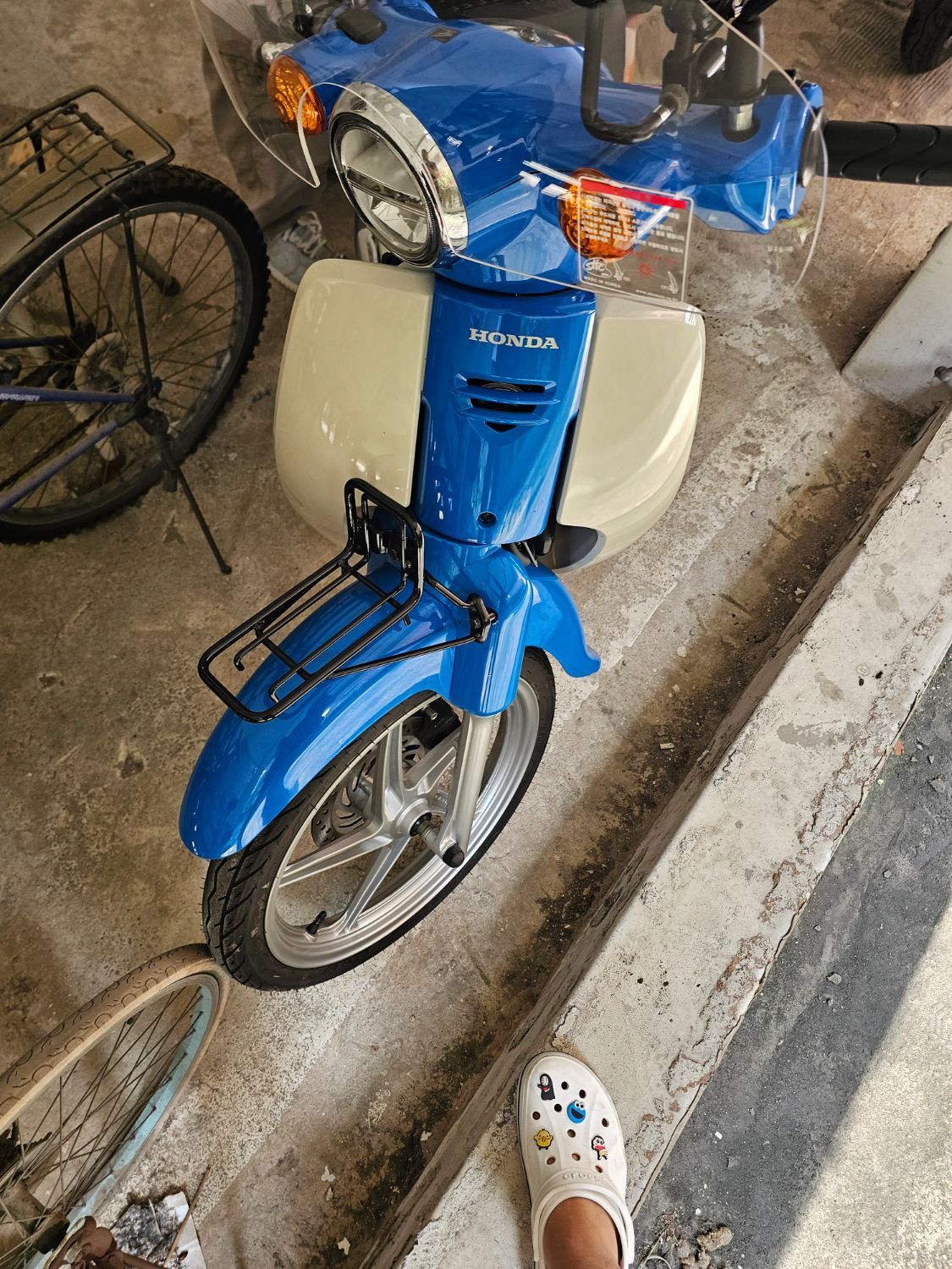 혼다 슈퍼 커브 110 thumb 2