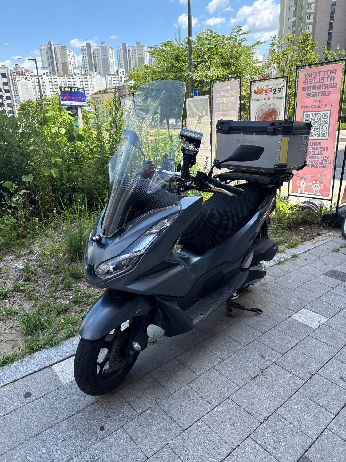 혼다 PCX 125 more