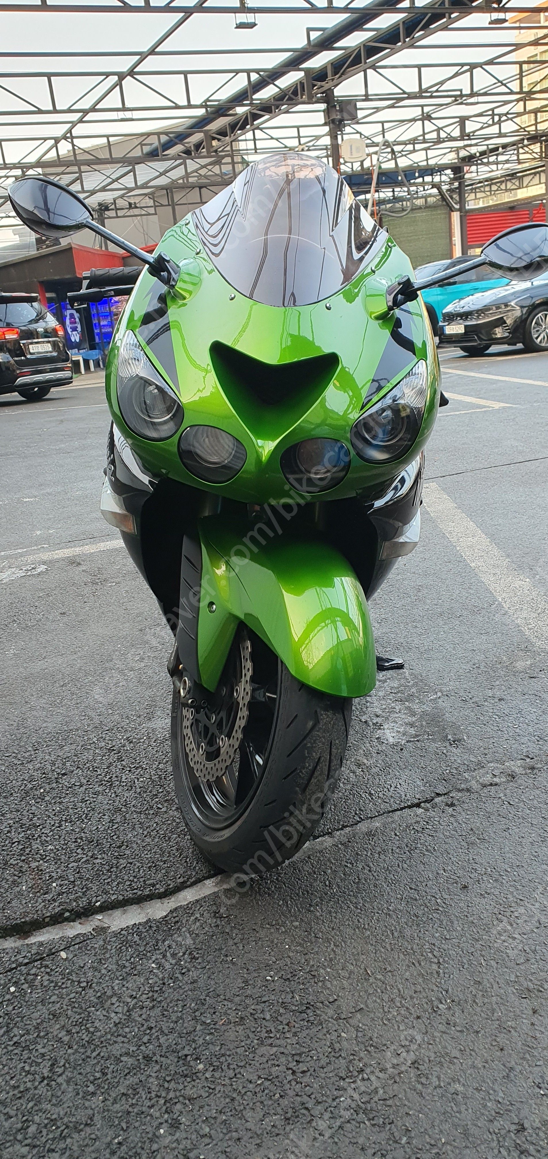 가와사키 ZZR 1400 more