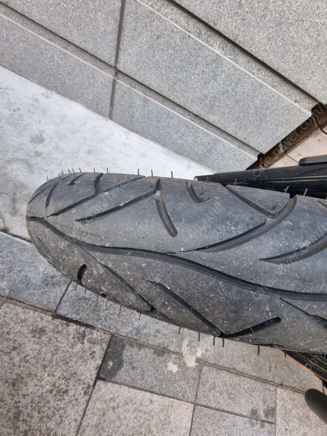 모토구찌 V7 III 스톤 more