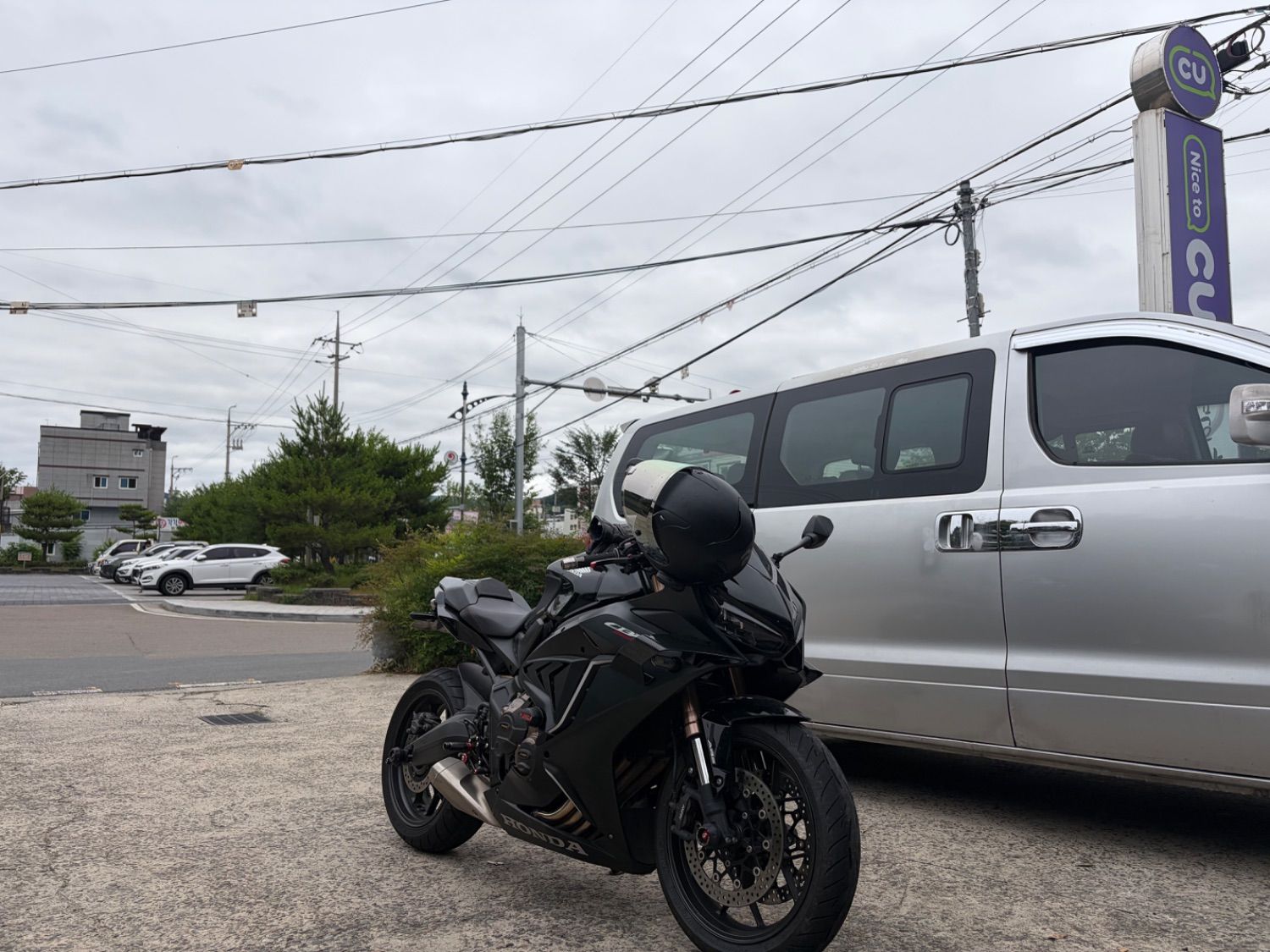 혼다 CBR 650 R MT thumb 2