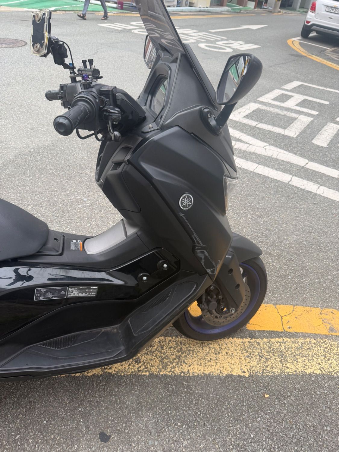 야마하 NMAX 125 thumb 2