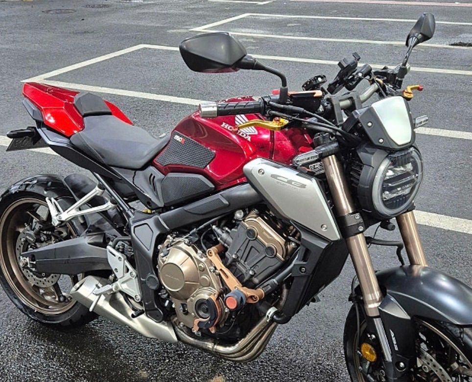 혼다 CB 650 R more