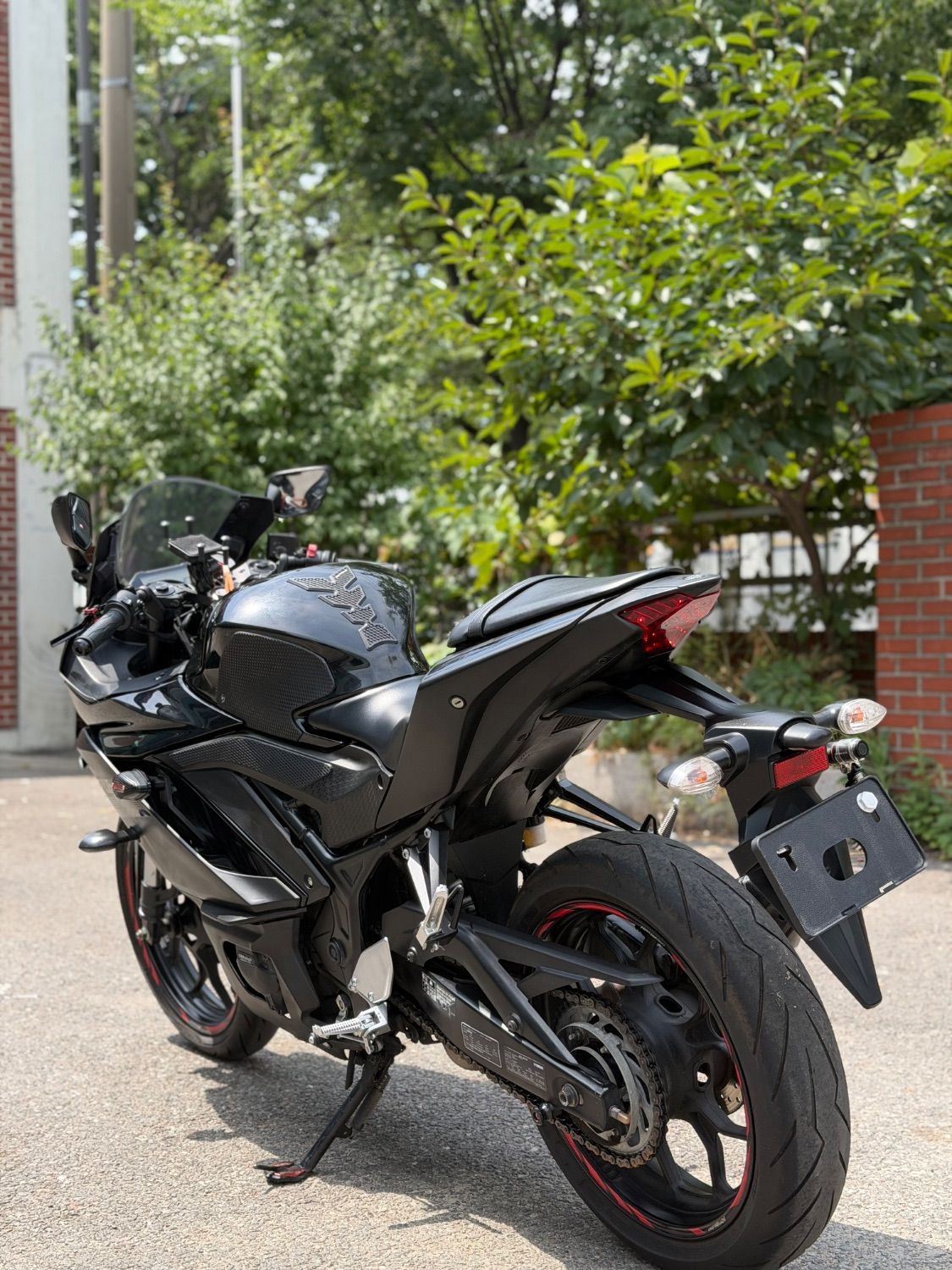 야마하 YZF R3 more