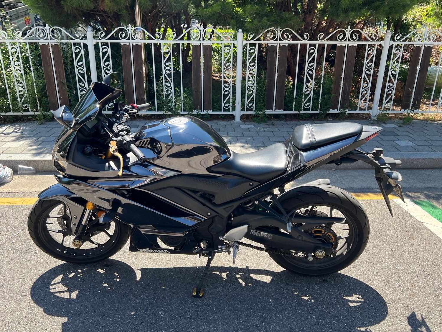 야마하 YZF R3 main