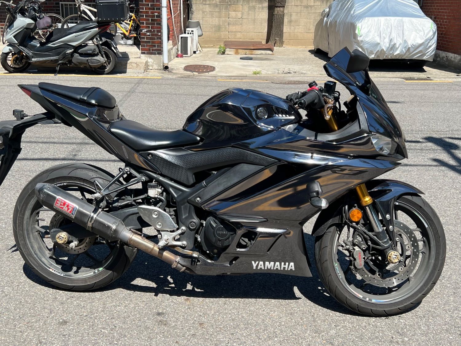 야마하 YZF R3 more