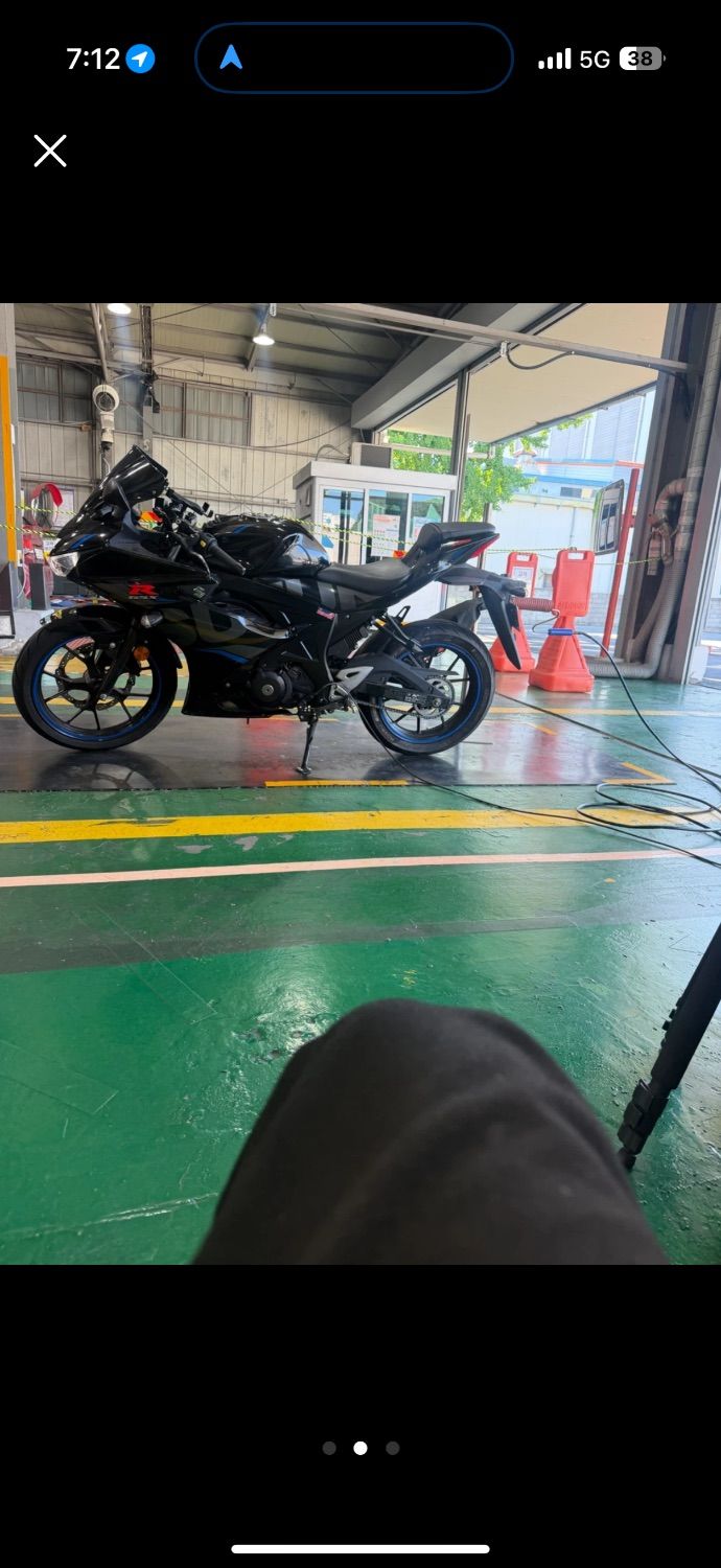 스즈키 GSX R 125 ABS thumb 2