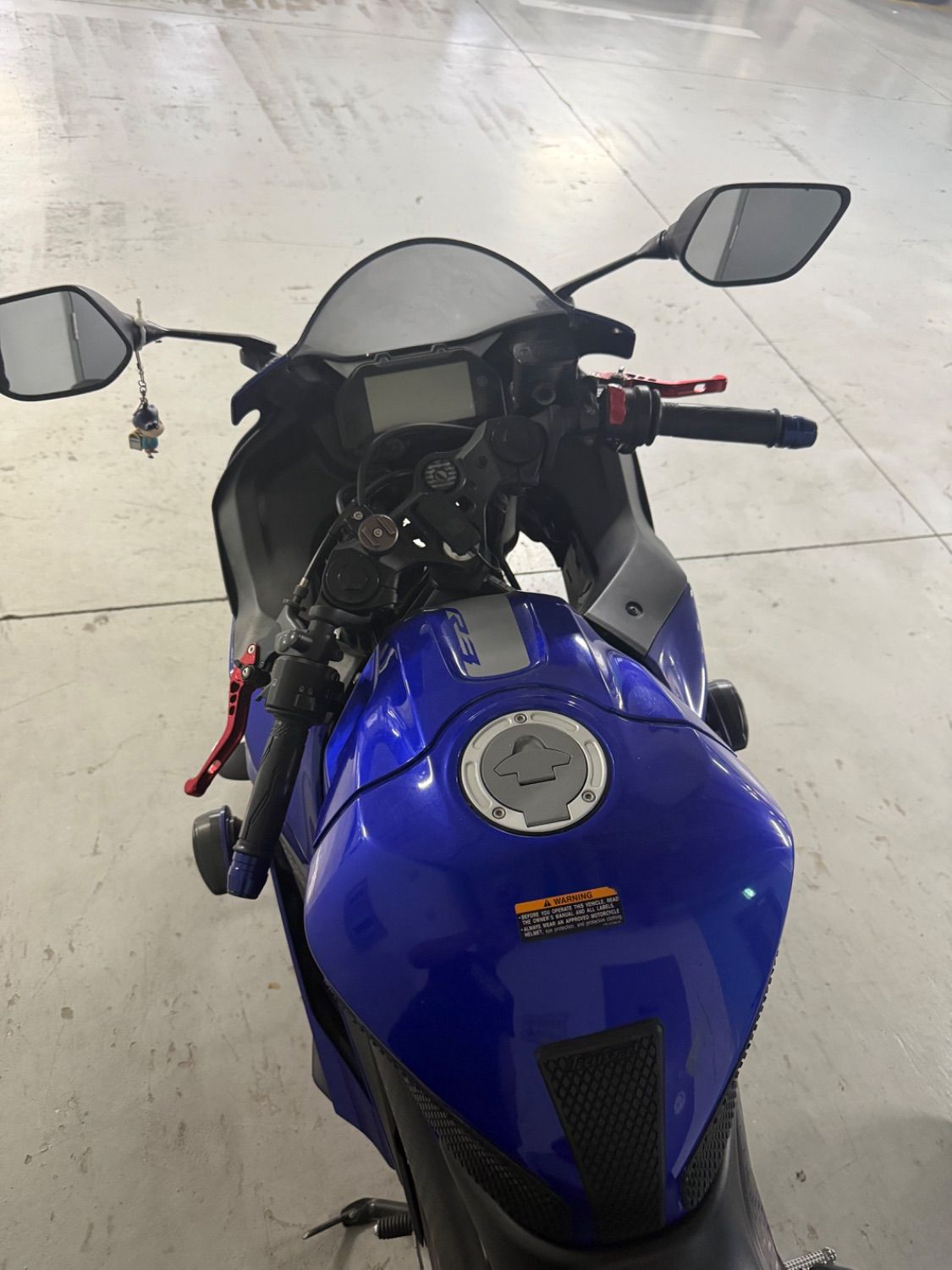 야마하 YZF R3 thumb 2