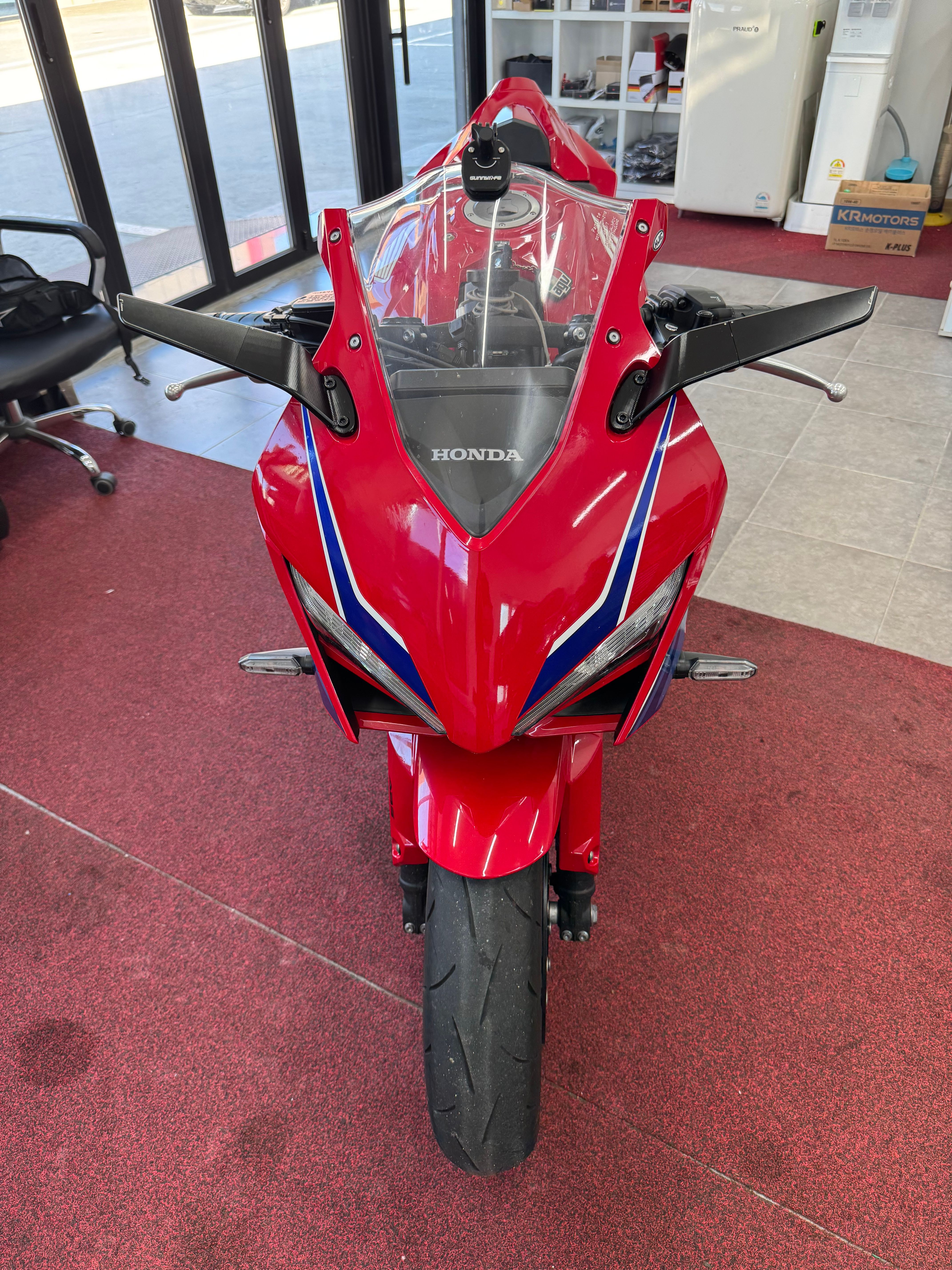 혼다 CBR 650 R E-CLUTCH more