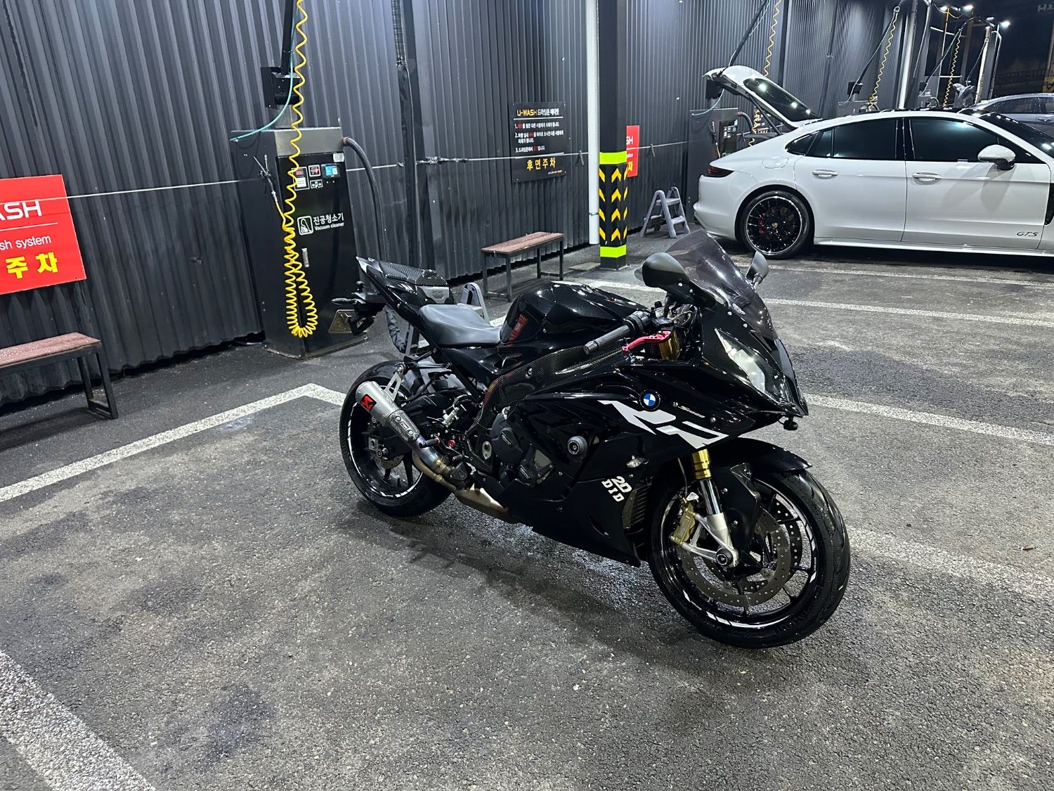 BMW S 1000 RR thumb 2