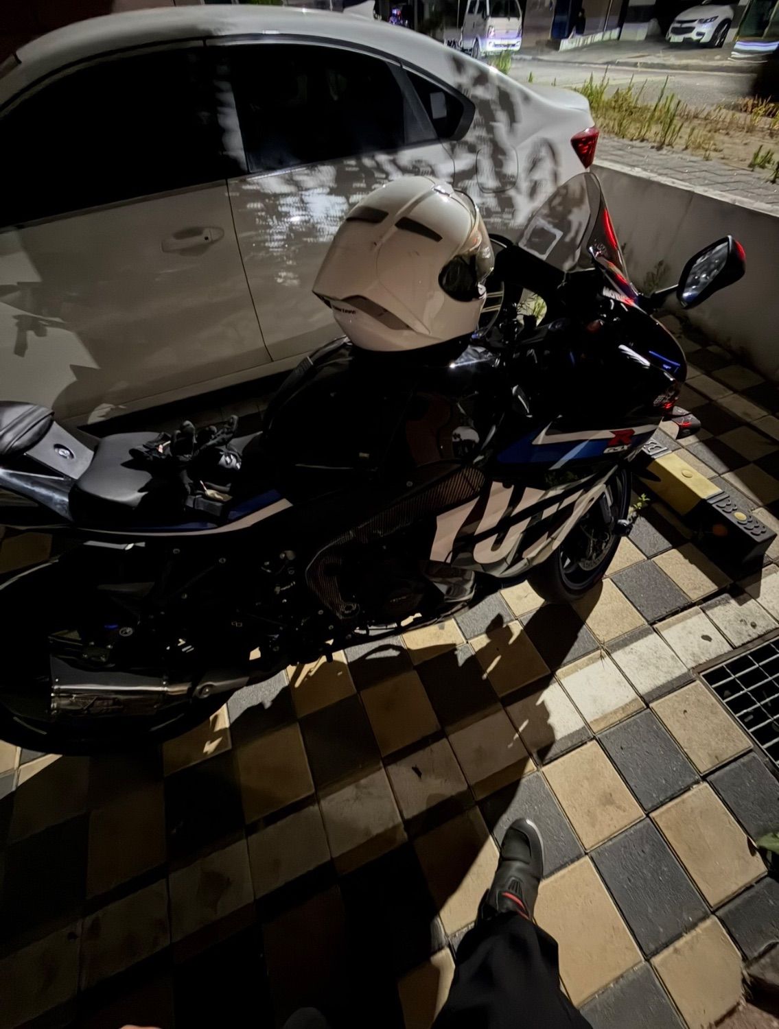 스즈키 GSX R 1000 R more