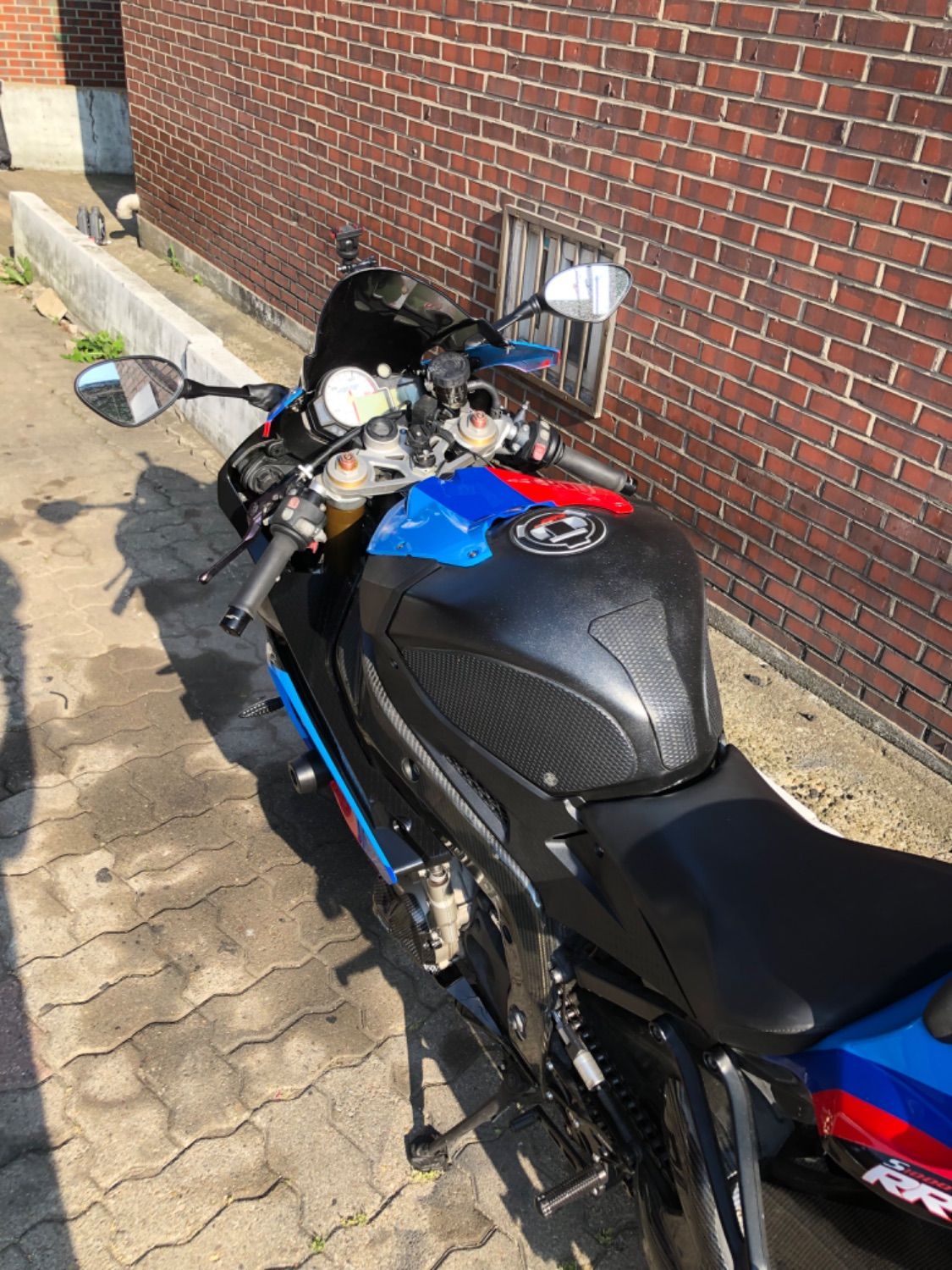 BMW S 1000 RR thumb 2
